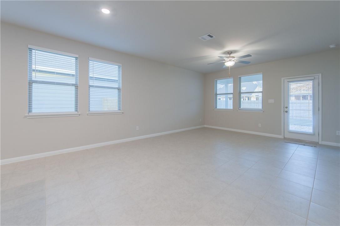 6400 Wolf Pack Dr, Pflugerville, TX 78660