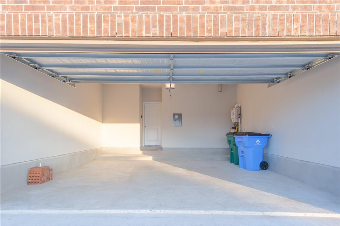 6400 Wolf Pack Dr, Pflugerville, TX 78660