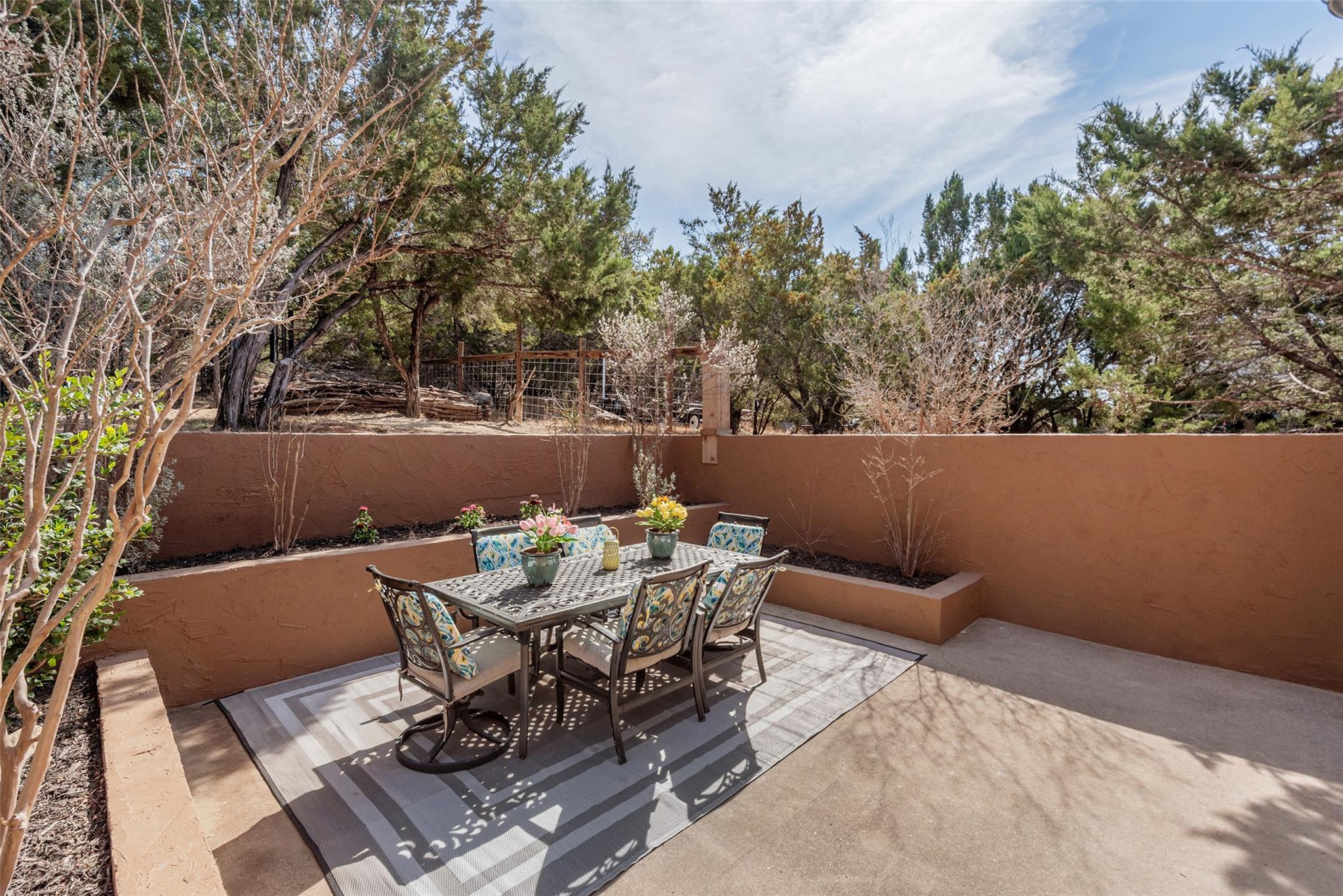 3211 Constitution Dr, Lago Vista, TX 78645