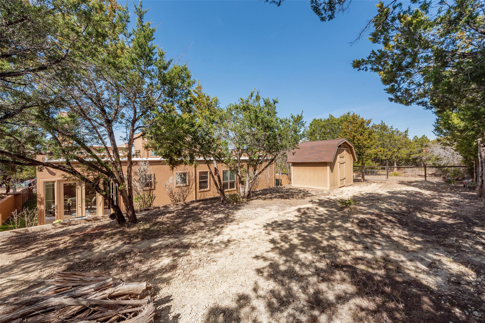 3211 Constitution Dr, Lago Vista, TX 78645