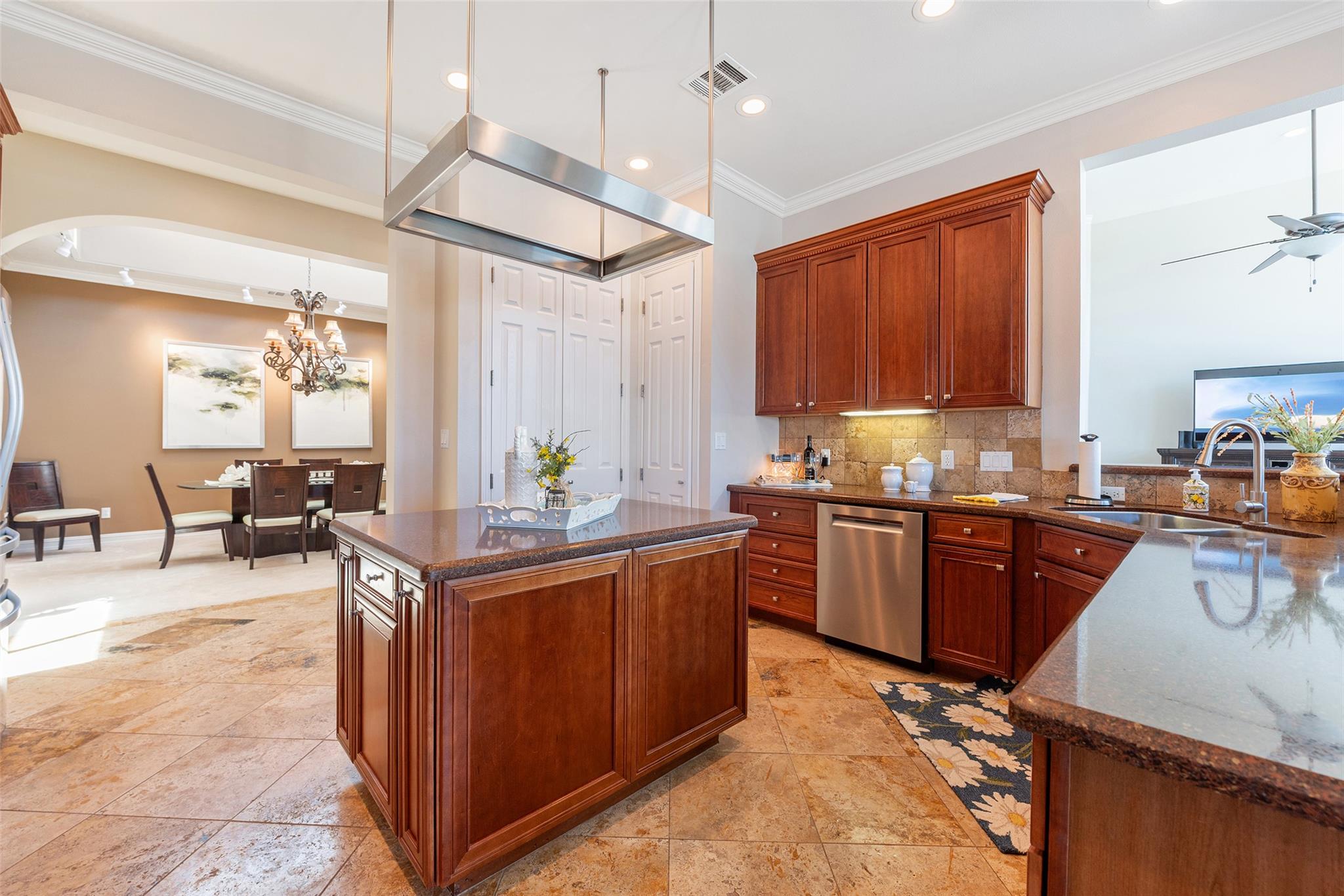 3211 Constitution Dr, Lago Vista, TX 78645