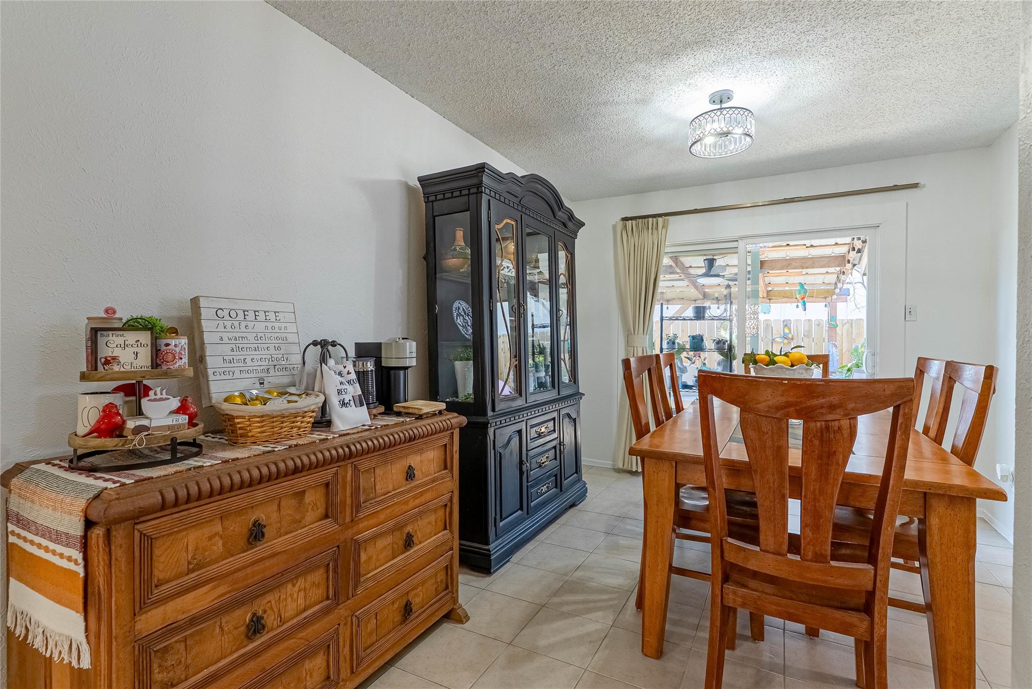 1904 Cameo Dr, Round Rock, TX 78664