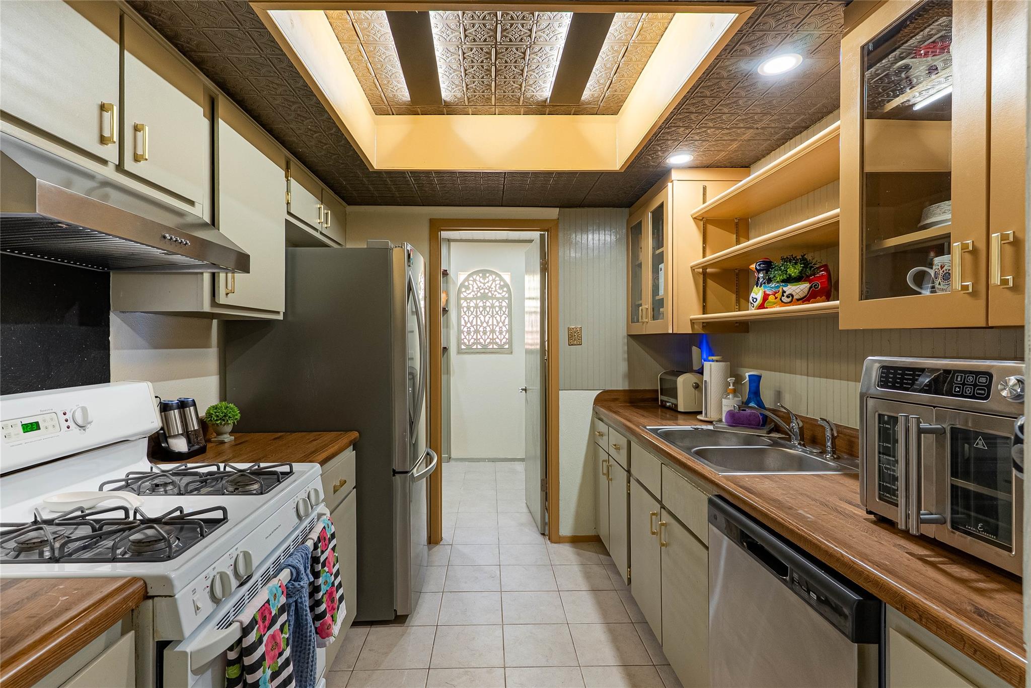 1904 Cameo Dr, Round Rock, TX 78664