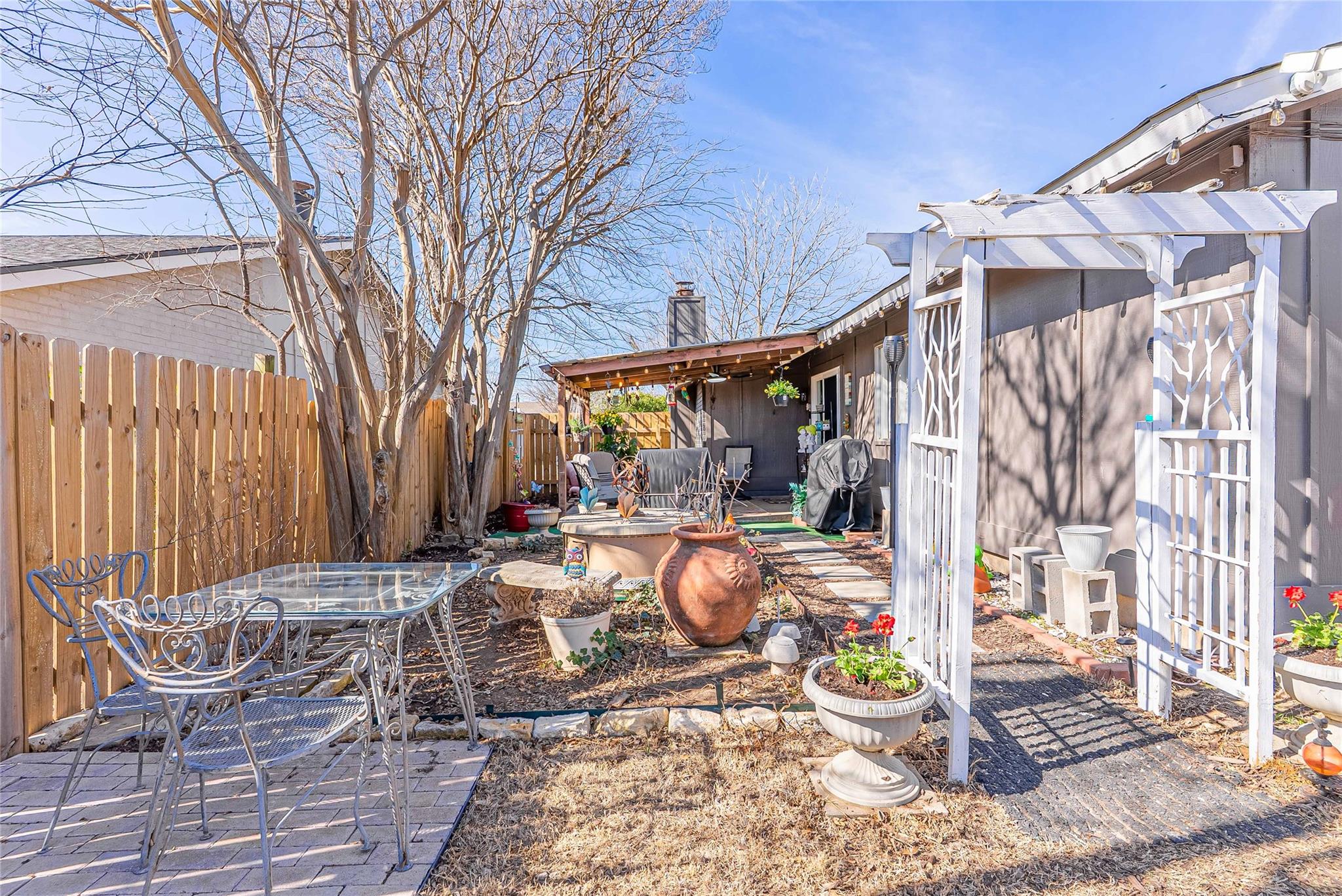 1904 Cameo Dr, Round Rock, TX 78664