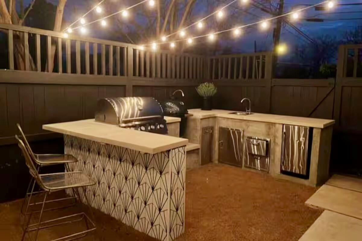 814 E 46th St, Austin, TX 78751