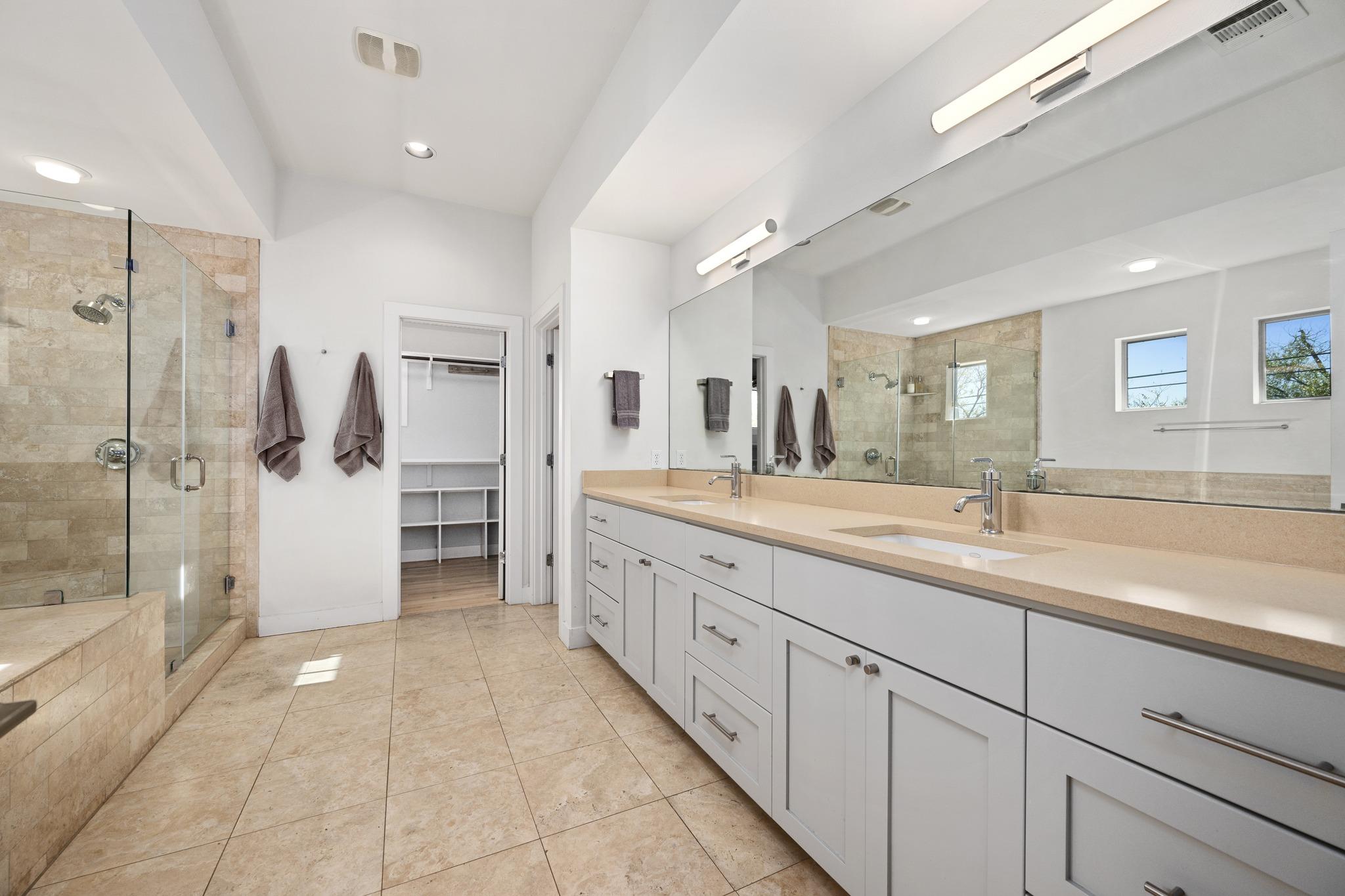 814 E 46th St, Austin, TX 78751