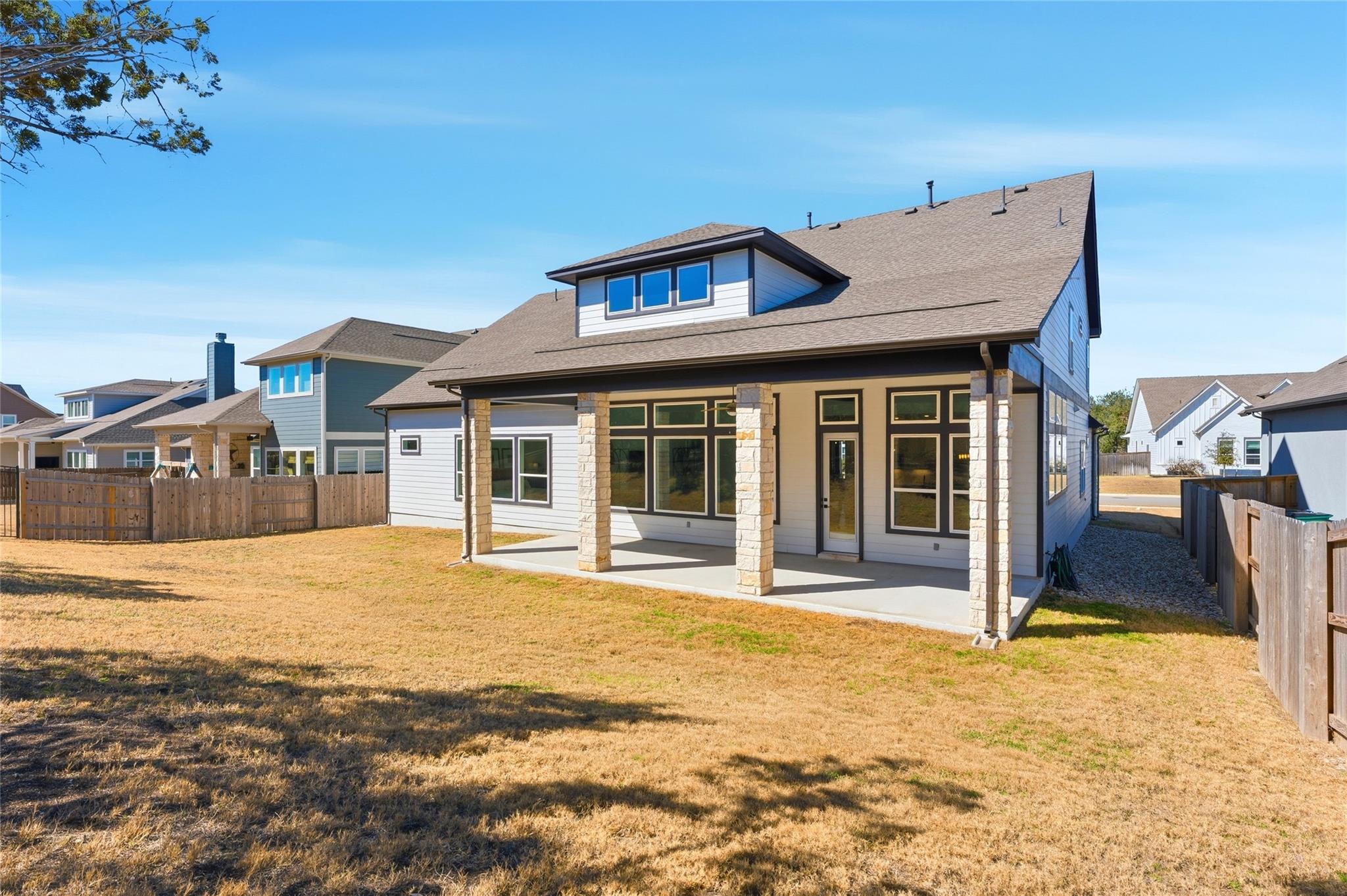 1890 Headwaters Blvd, Dripping Springs, TX 78620