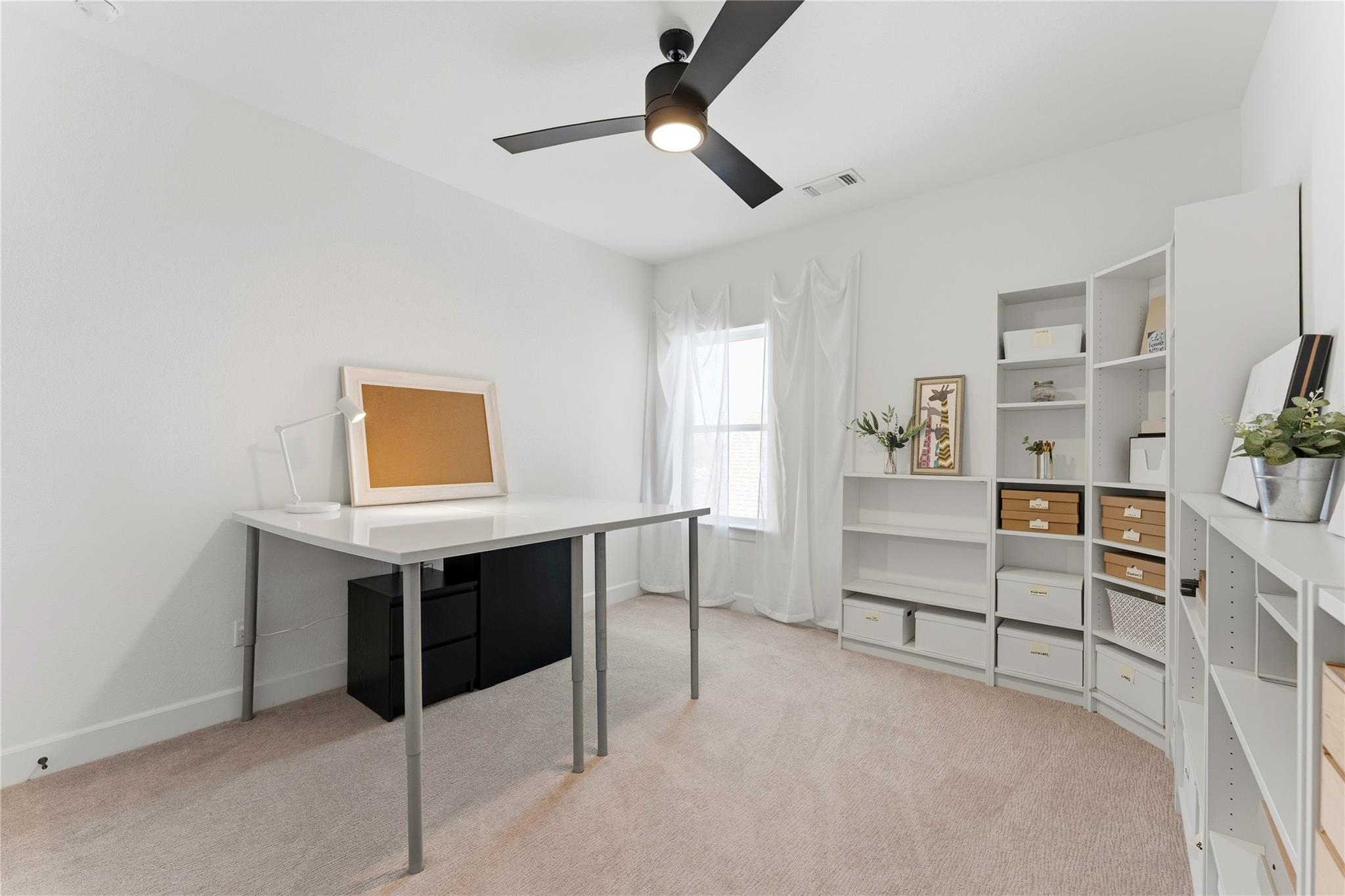 1890 Headwaters Blvd, Dripping Springs, TX 78620