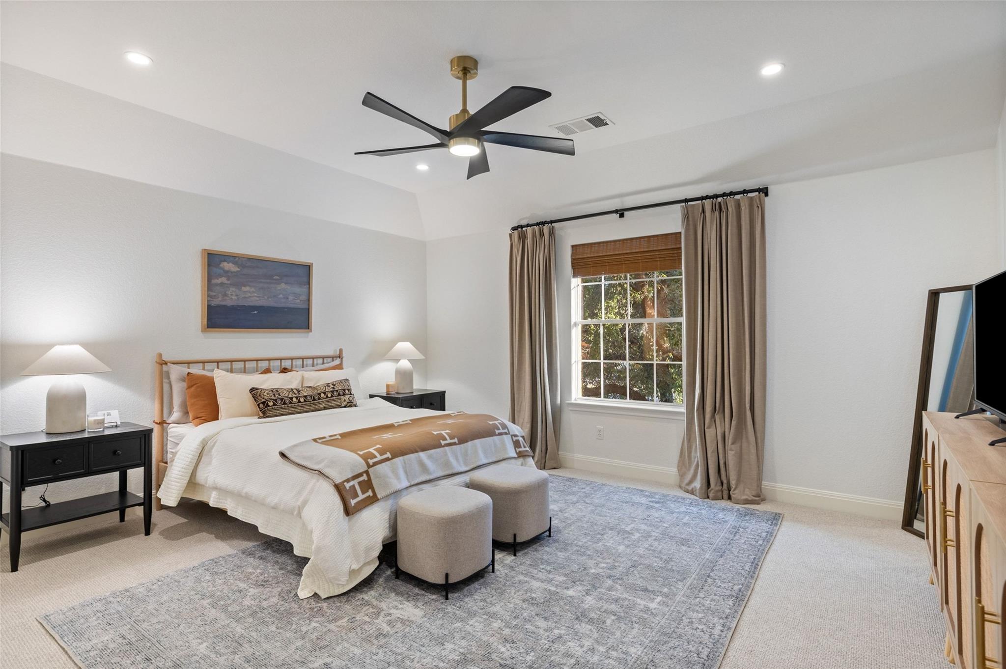 11700 EAGLES GLEN Dr, Austin, TX 78732