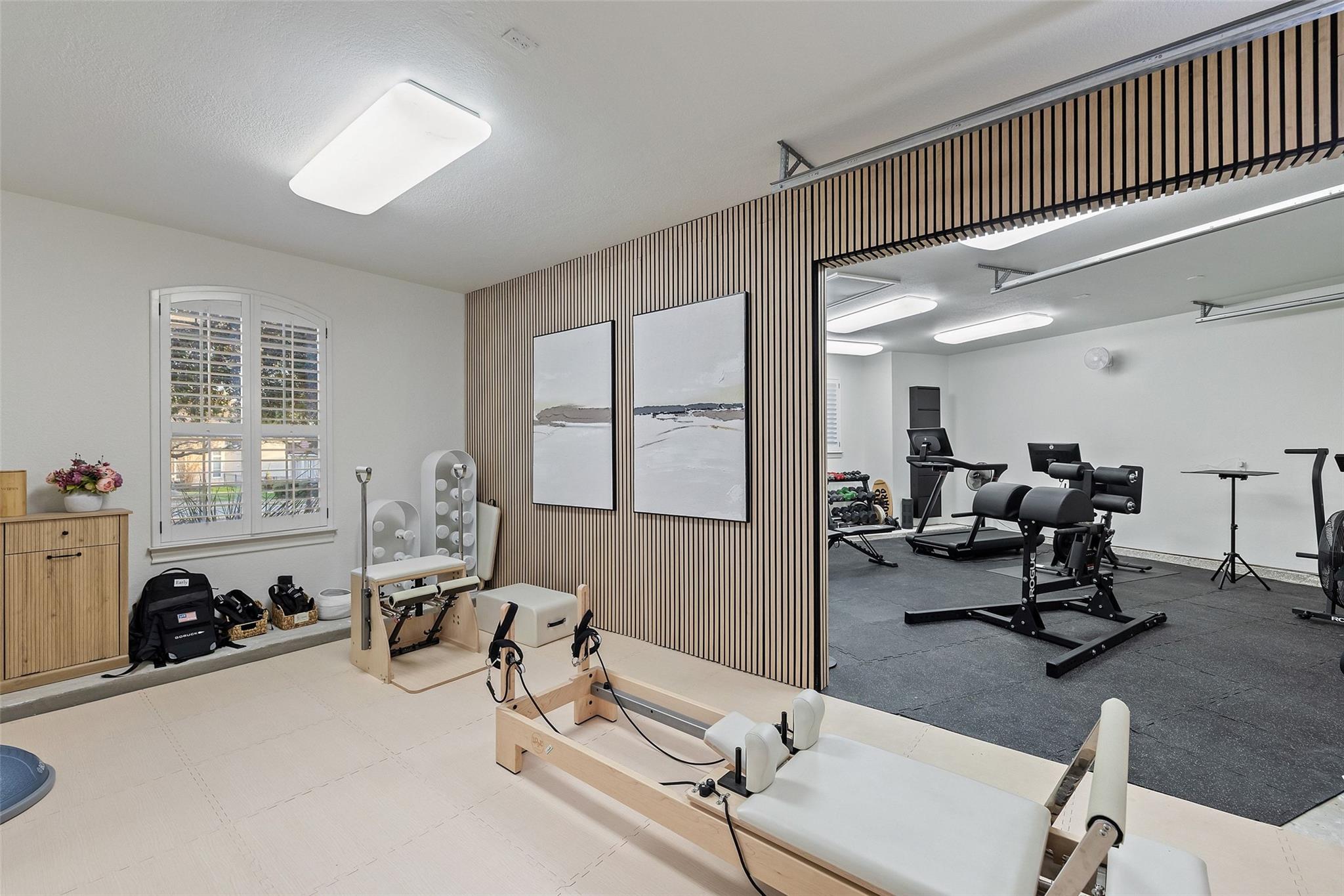 11700 EAGLES GLEN Dr, Austin, TX 78732