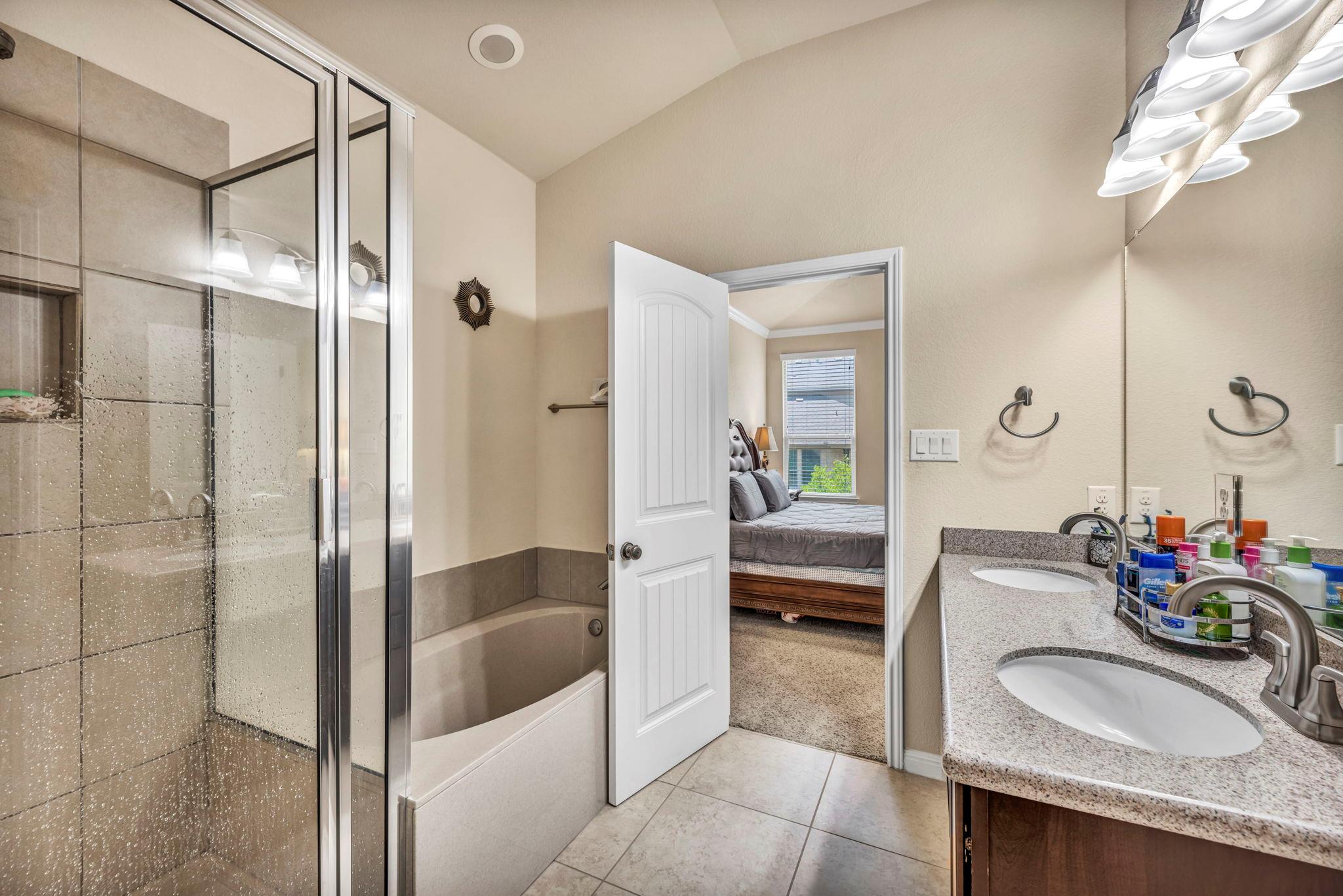 7320 Bandera Ranch Trl # B, Austin, TX 78750