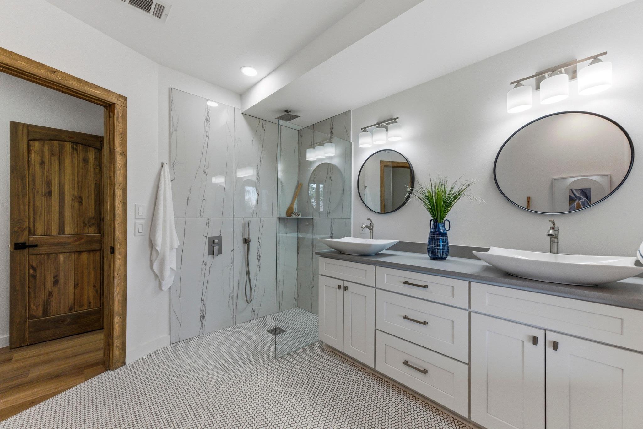 2649 Crazyhorse Pass, Austin, TX 78734