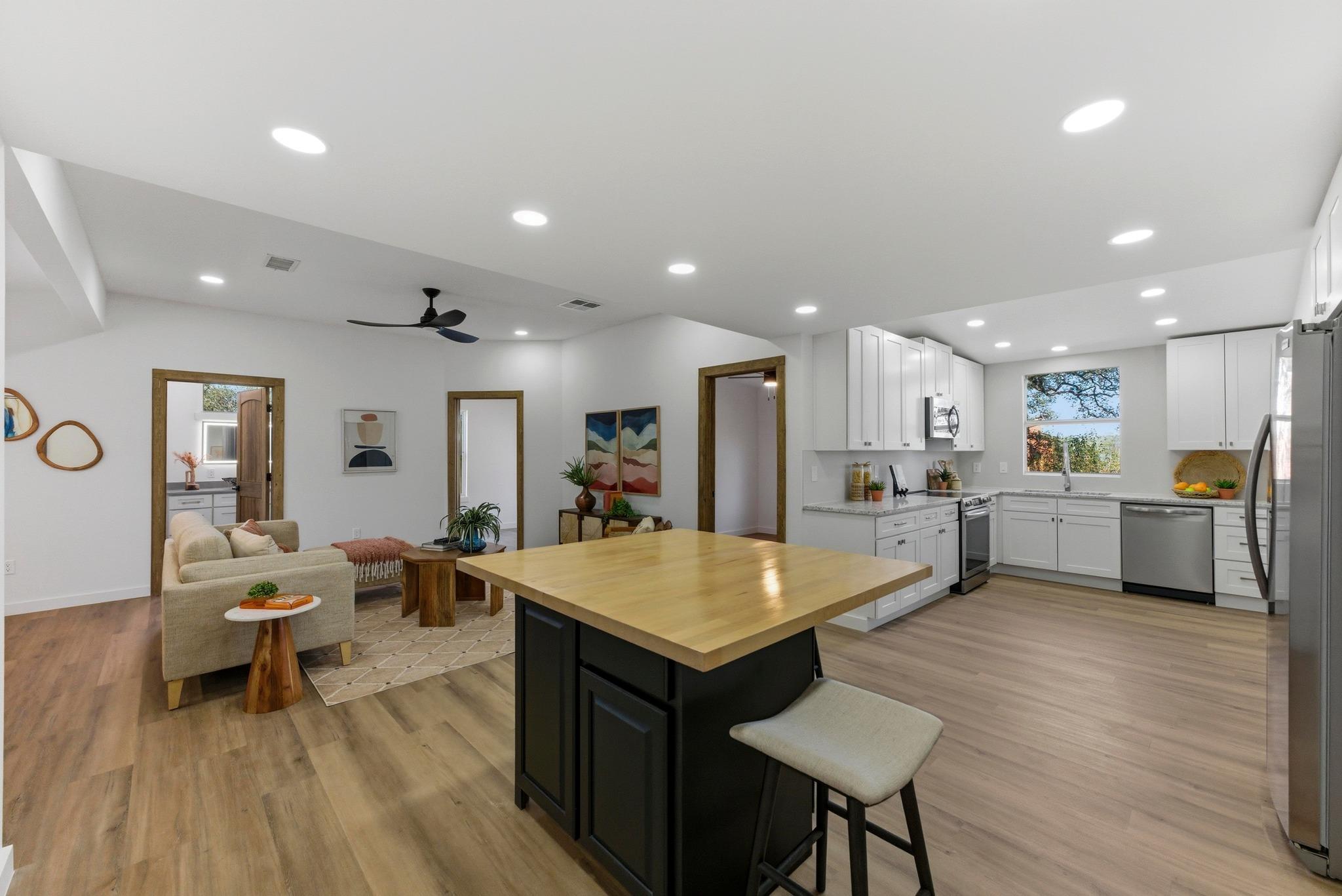 2649 Crazyhorse Pass, Austin, TX 78734