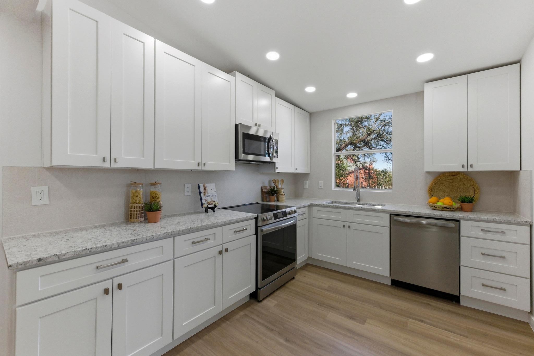 2649 Crazyhorse Pass, Austin, TX 78734