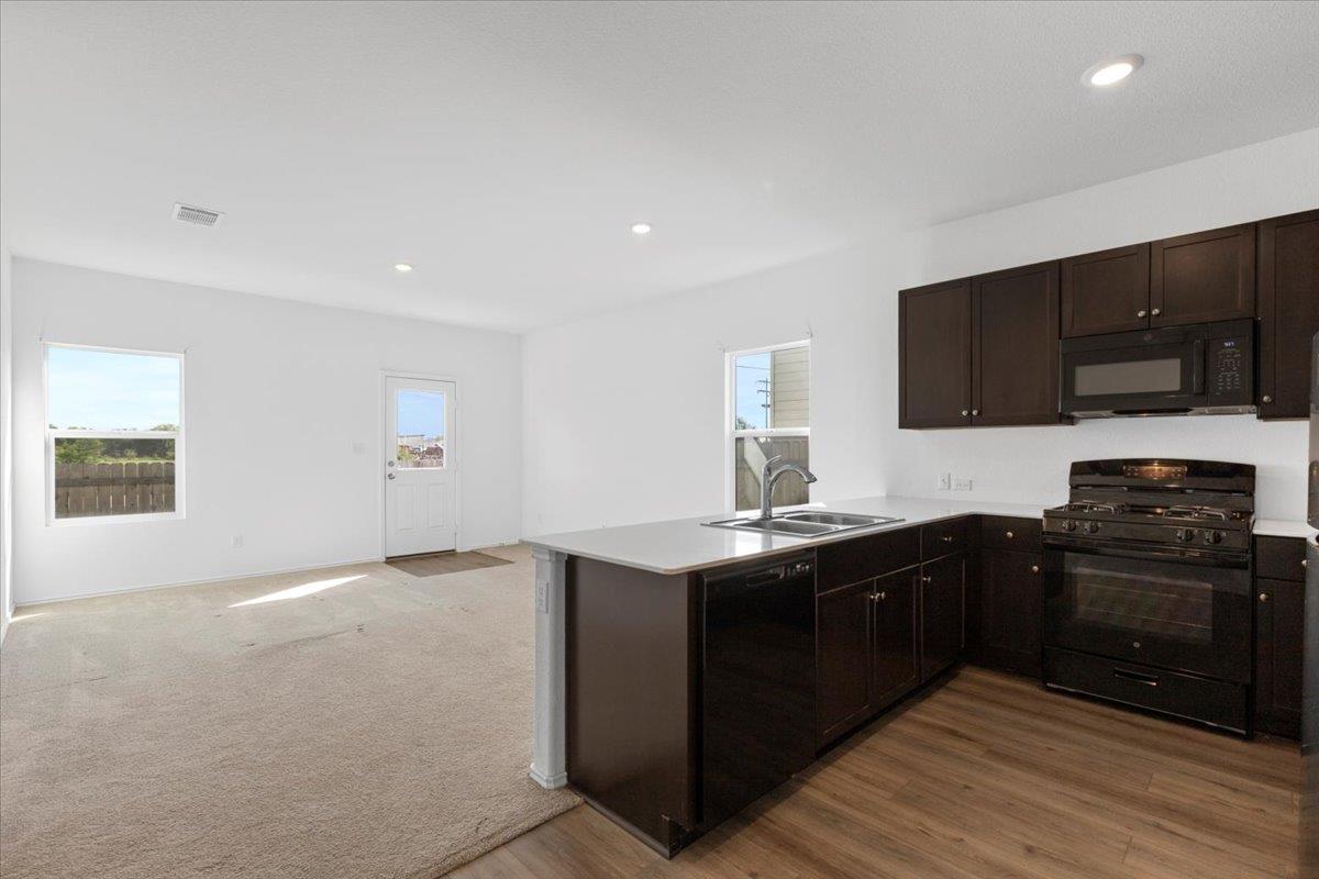 14320 Tordillo Dr, Elgin, TX 78621