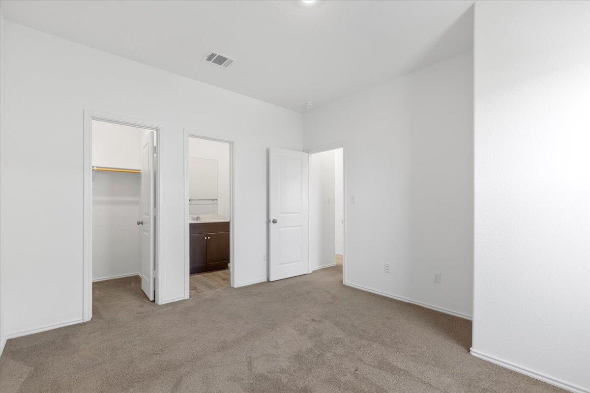 14320 Tordillo Dr, Elgin, TX 78621