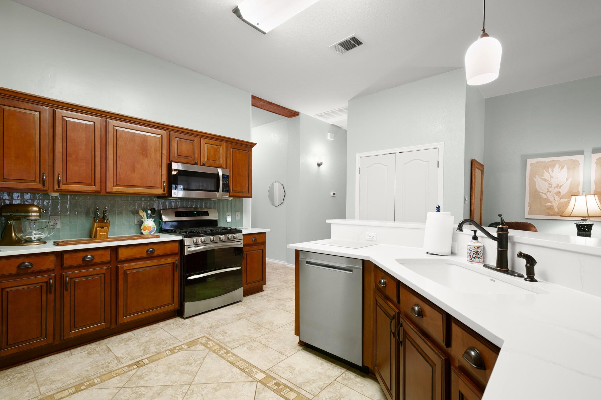 2604 Goldfinch Dr, Cedar Park, TX 78613