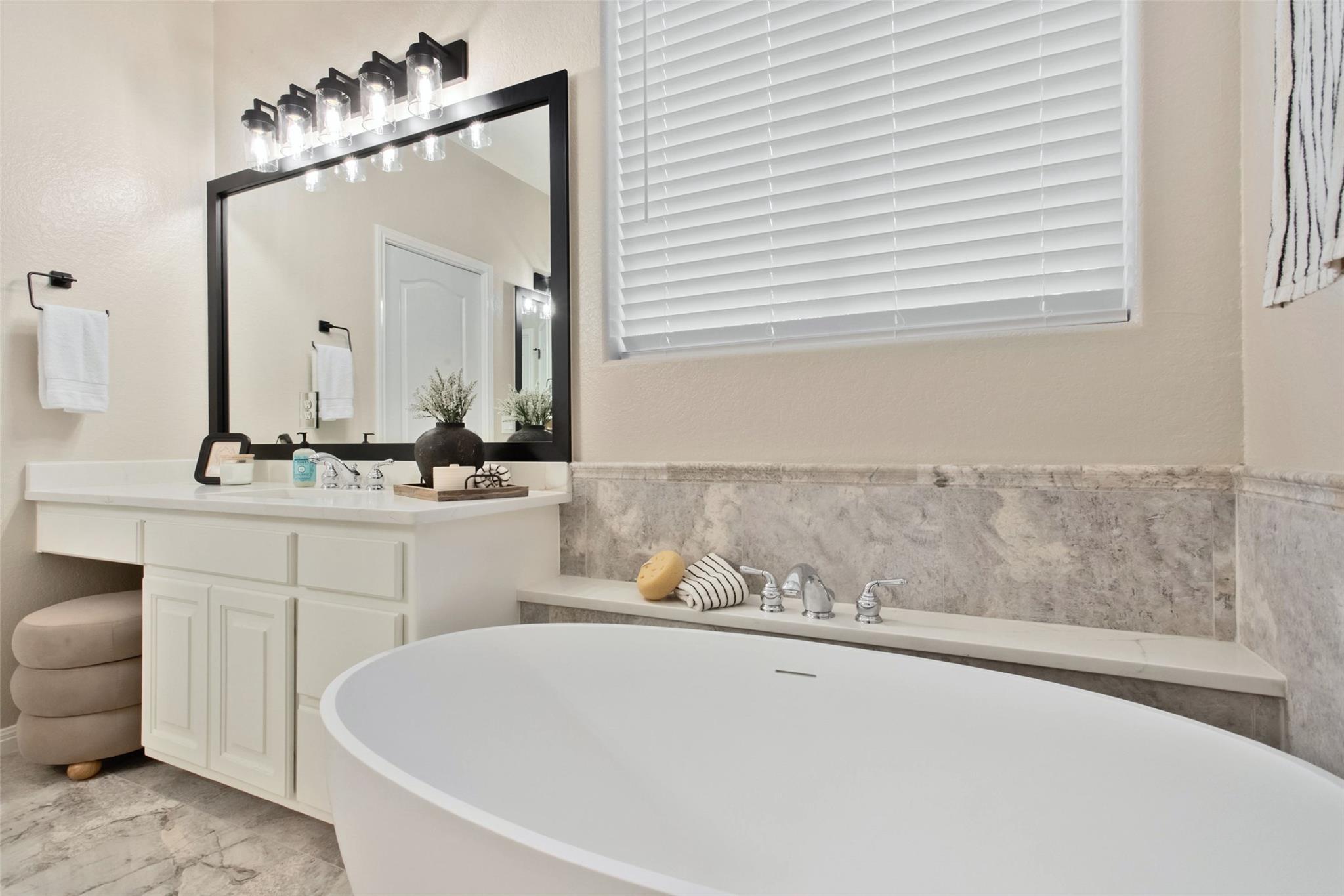 4400 River Place Blvd # 1, Austin, TX 78730