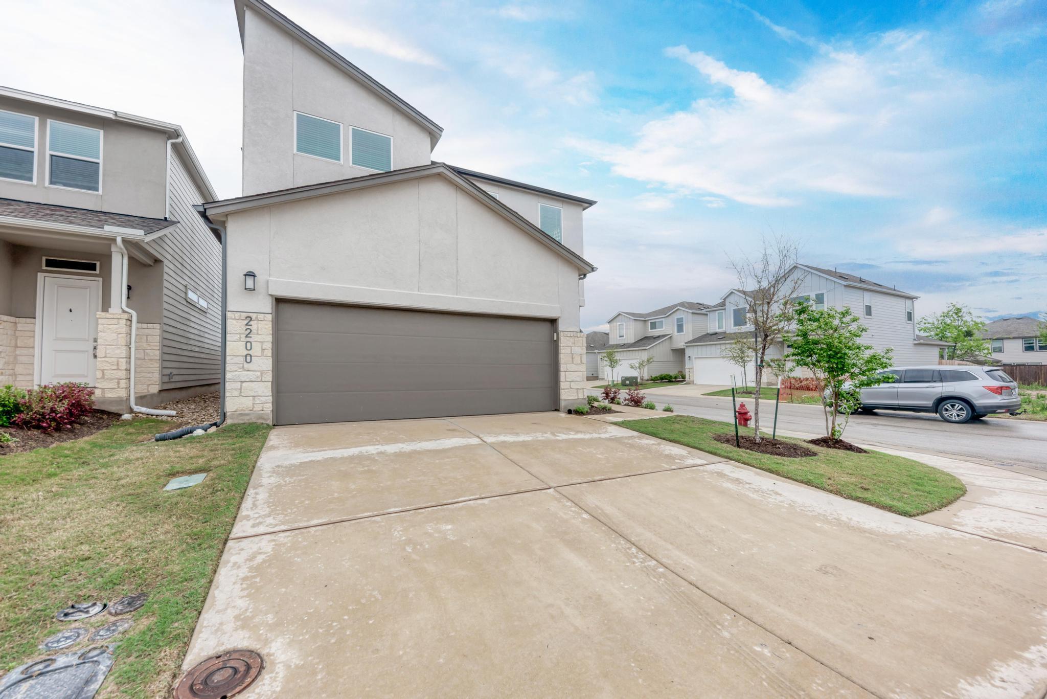 2200 Luna Azul Vw # 81, Round Rock, TX 78664