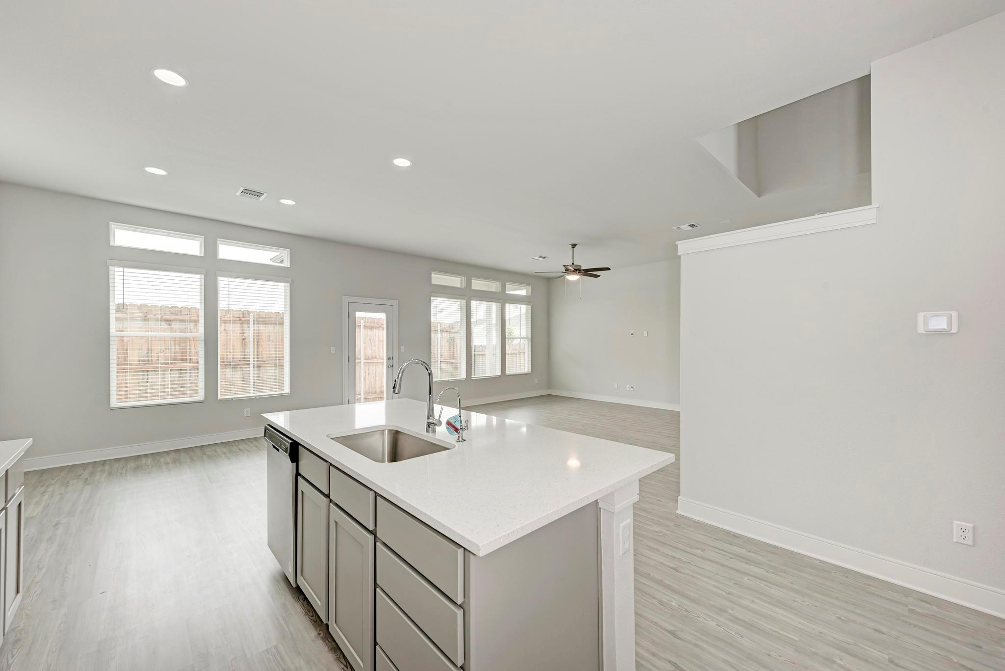 2200 Luna Azul Vw # 81, Round Rock, TX 78664