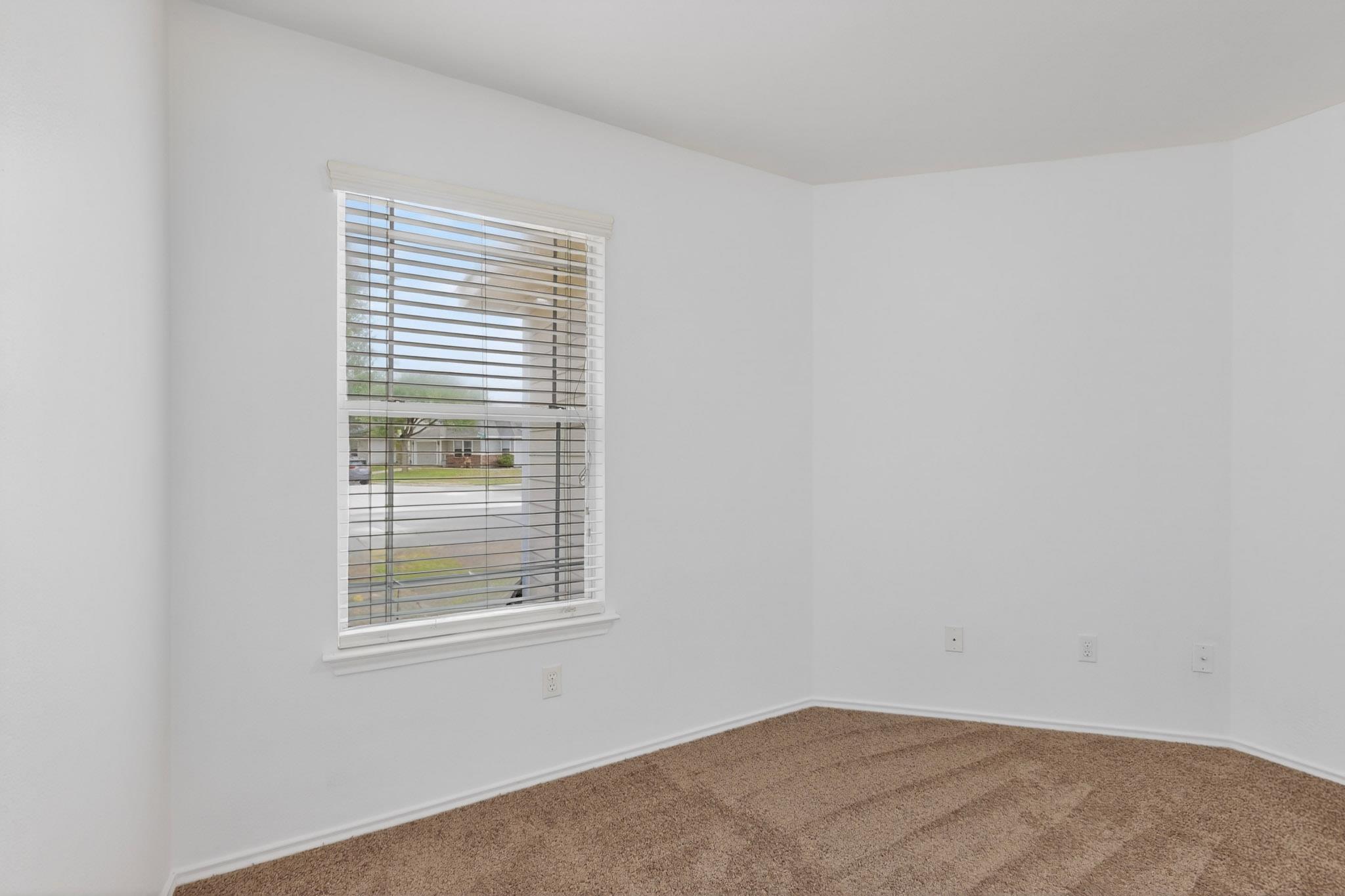 13124 Maidenhair Trl, Elgin, TX 78621