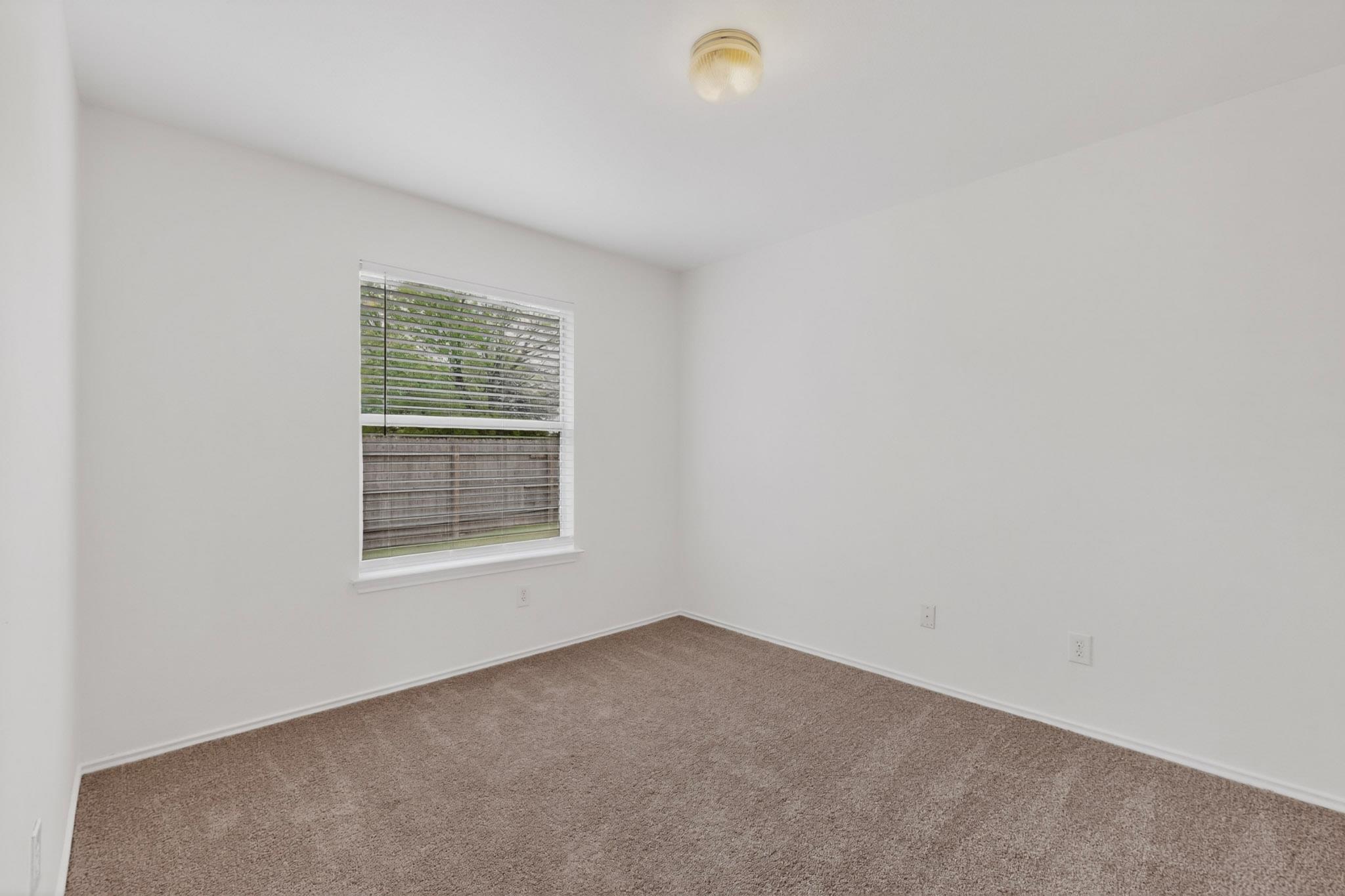 13124 Maidenhair Trl, Elgin, TX 78621