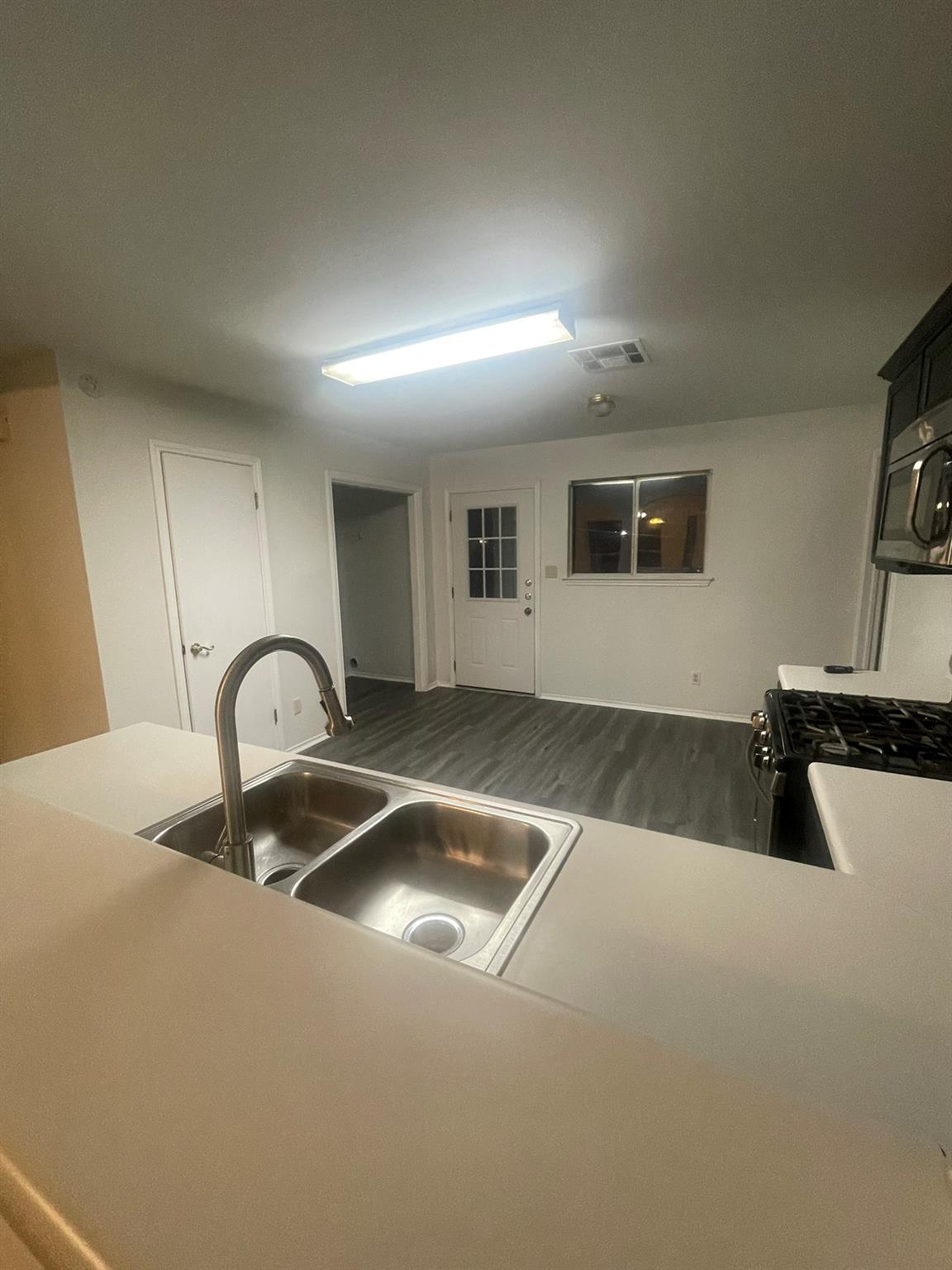 221 Britni Loop, Kyle, TX 78640