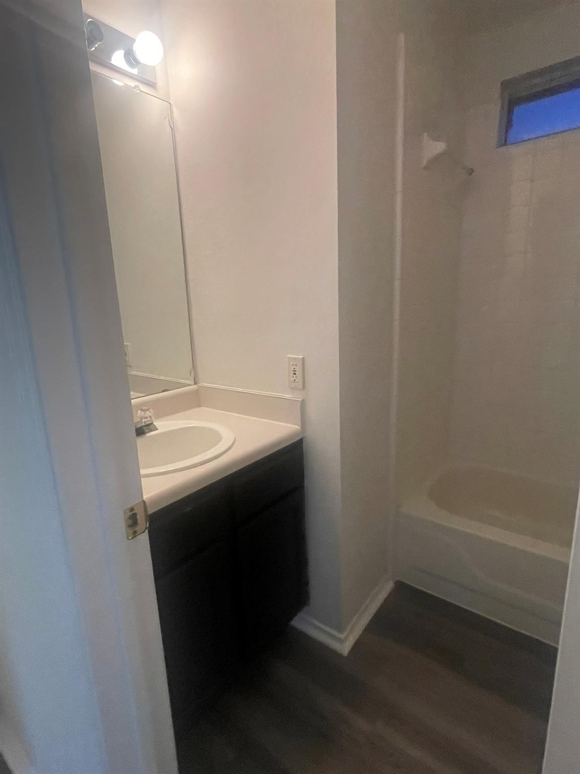 221 Britni Loop, Kyle, TX 78640