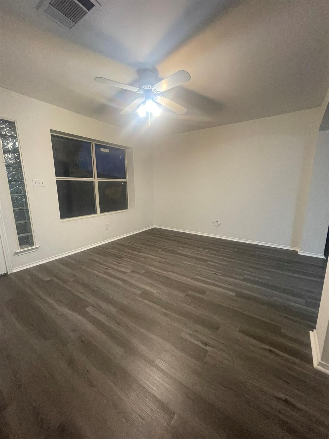 221 Britni Loop, Kyle, TX 78640