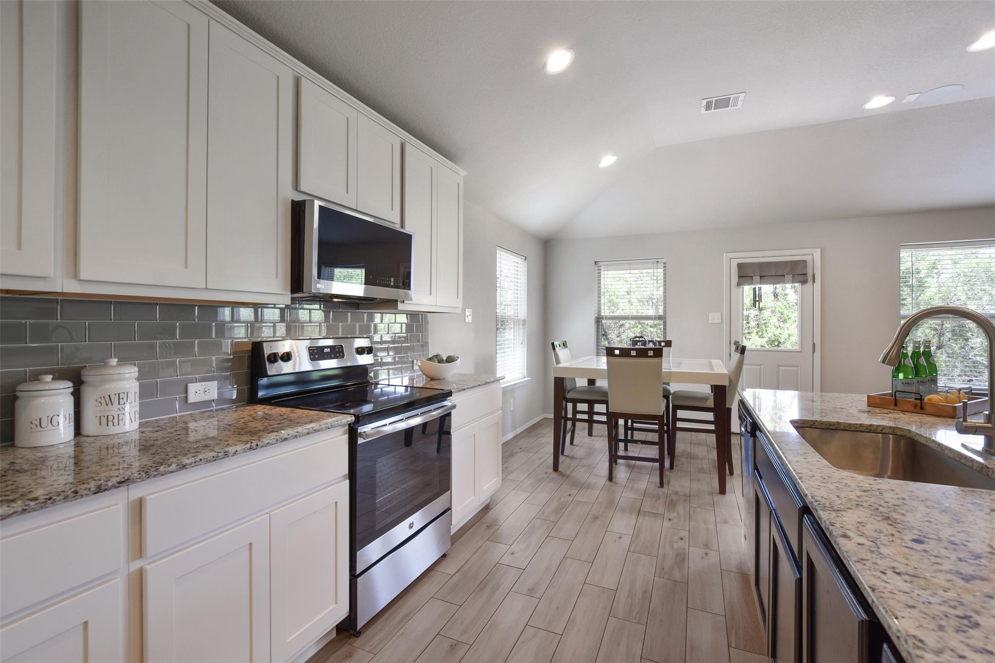 21510 Paine Ave, Lago Vista, TX 78645