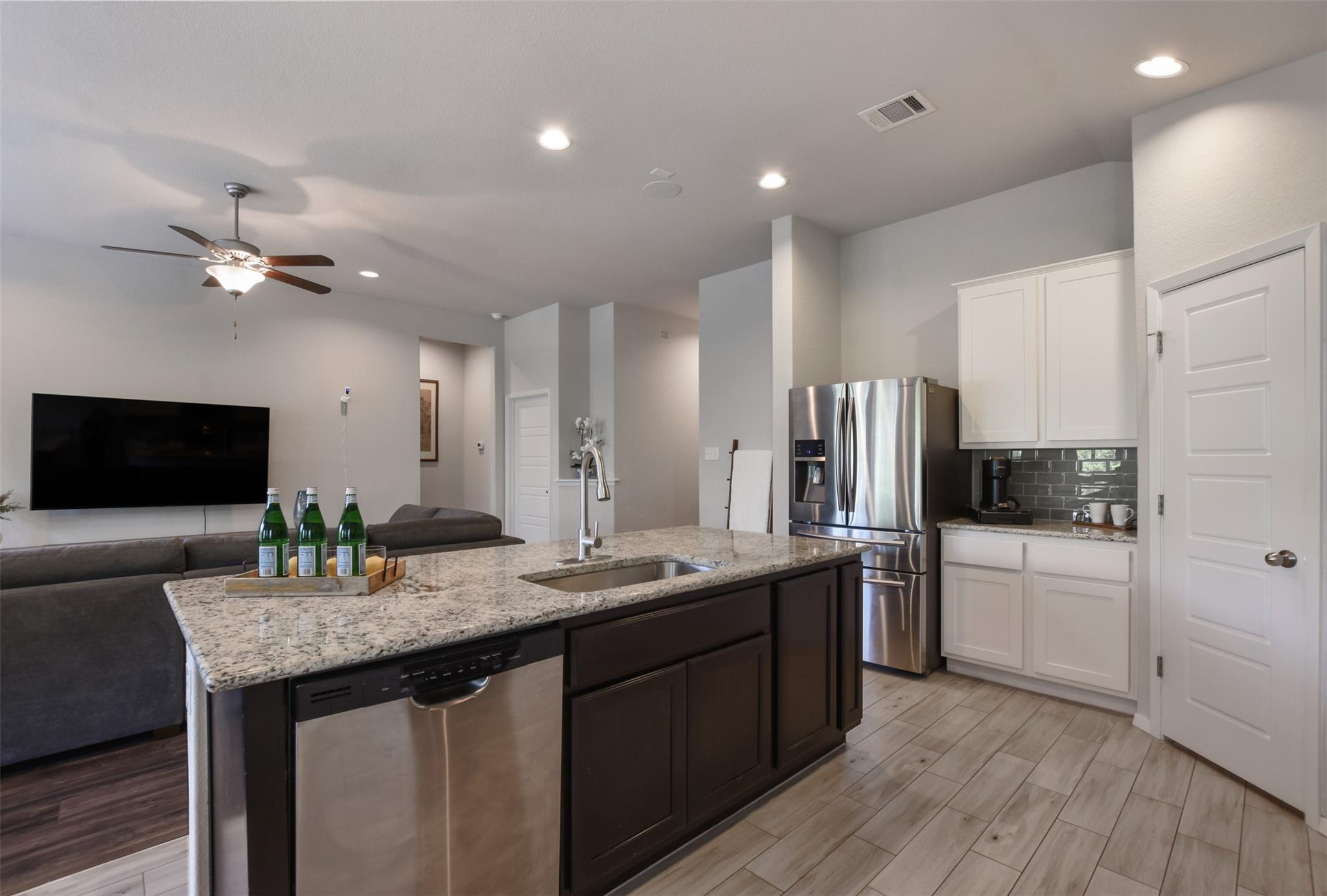 21510 Paine Ave, Lago Vista, TX 78645