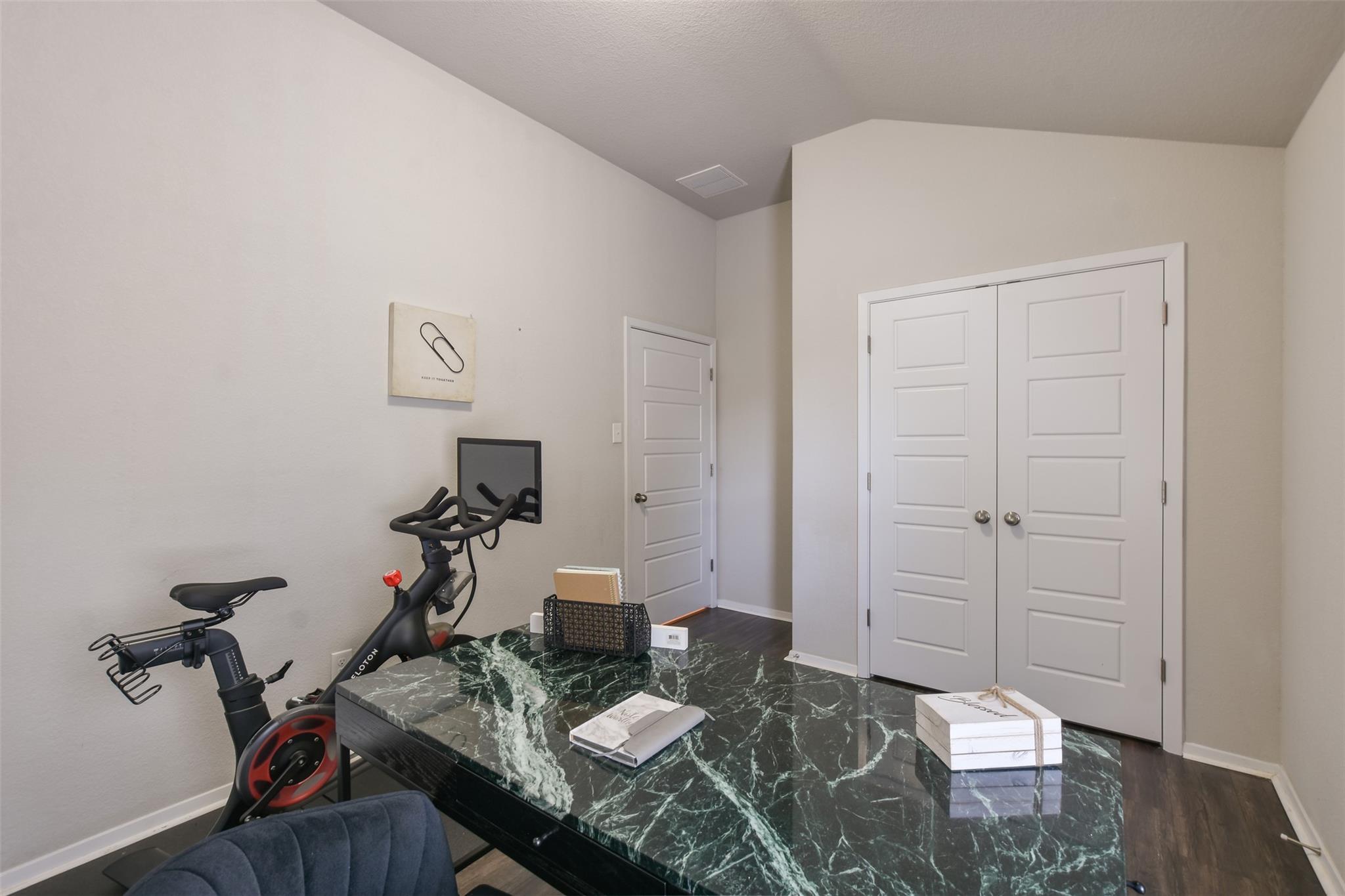 21510 Paine Ave, Lago Vista, TX 78645