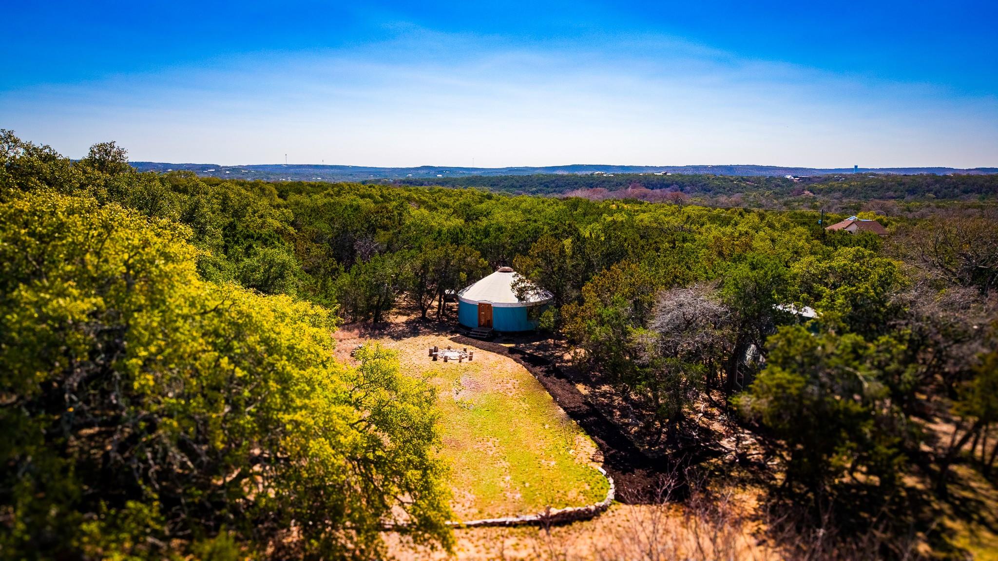 321 Lea Ln, Wimberley, TX 78676