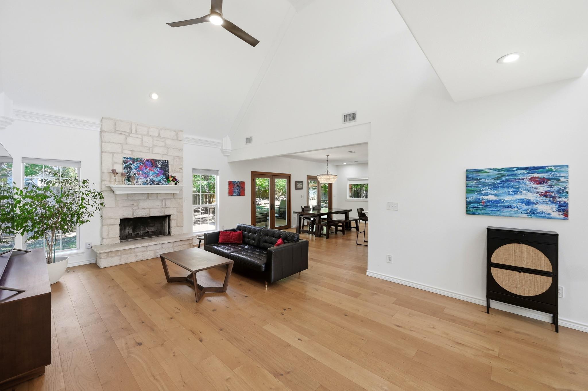 72 Crazy Cross Rd, Wimberley, TX 78676