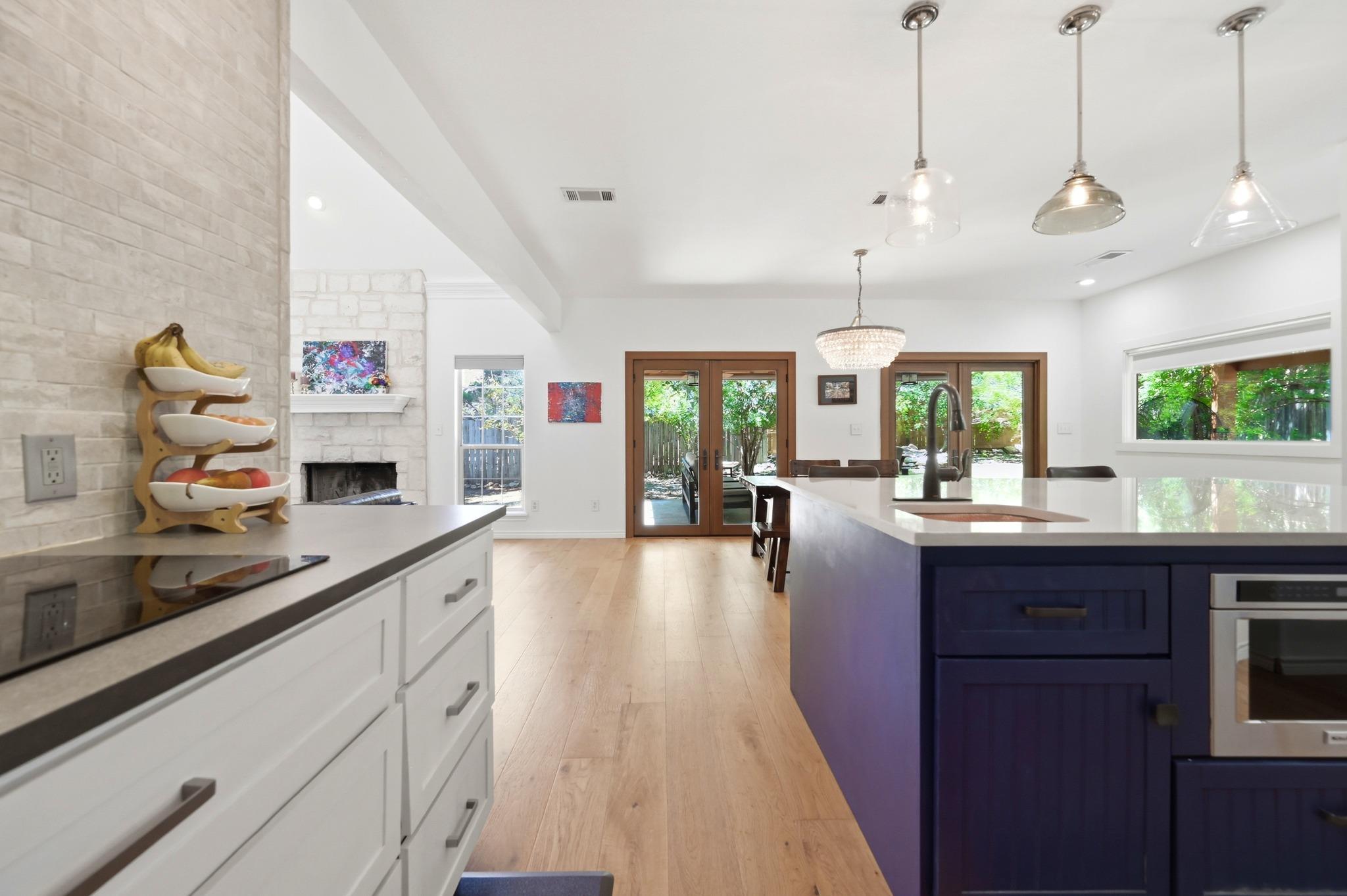 72 Crazy Cross Rd, Wimberley, TX 78676