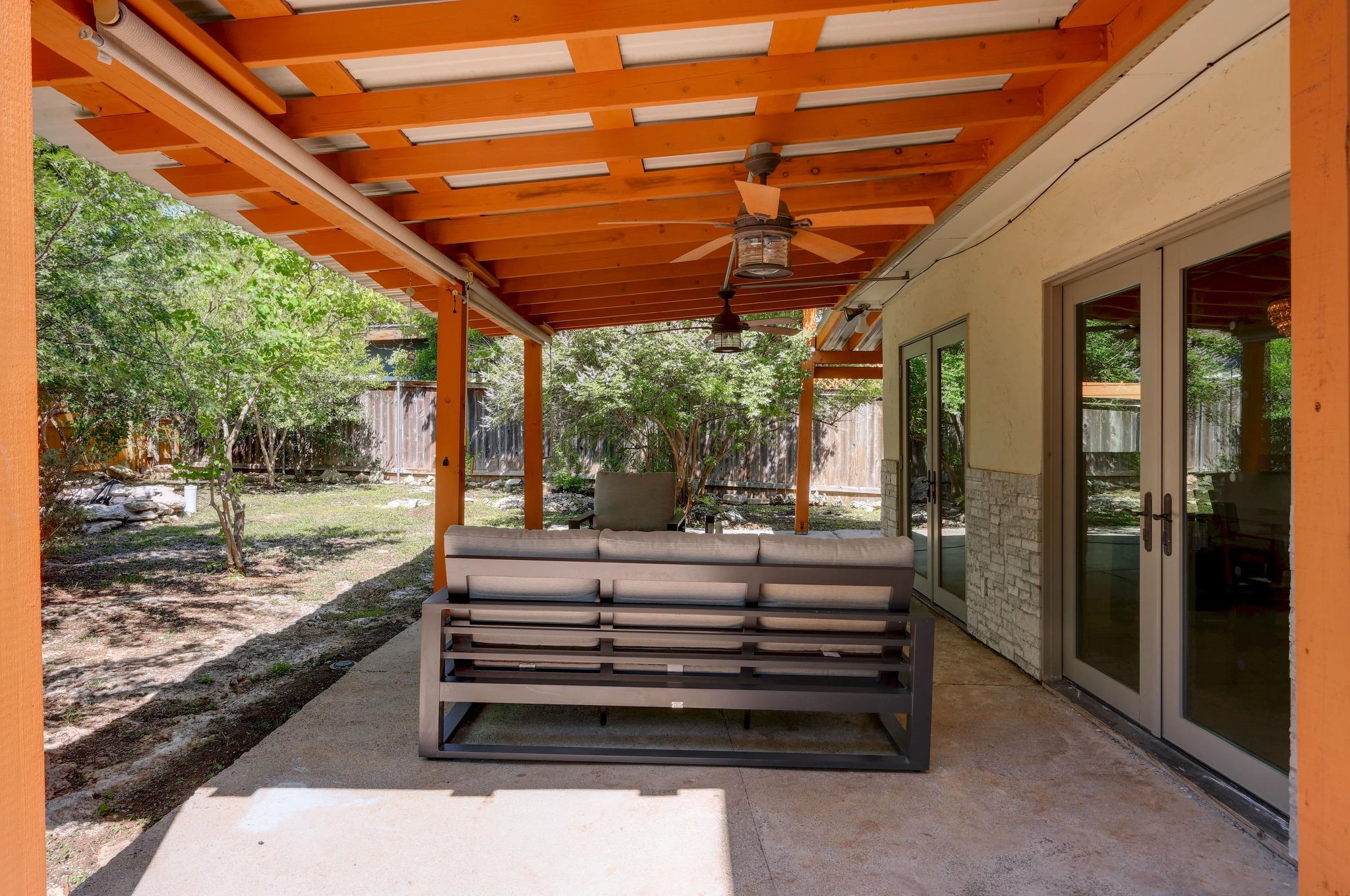 72 Crazy Cross Rd, Wimberley, TX 78676