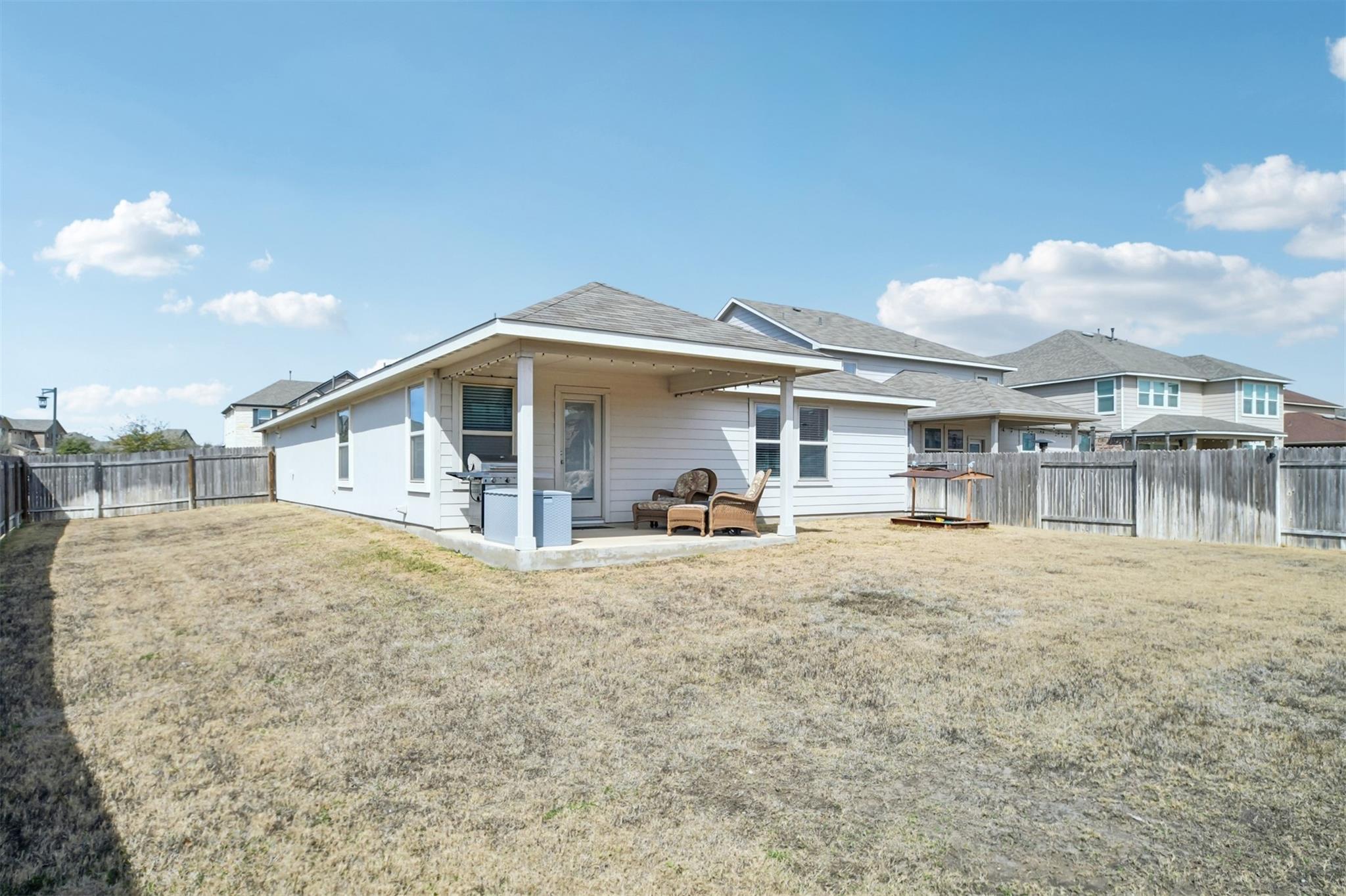 100 Vickers St, Georgetown, TX 78628