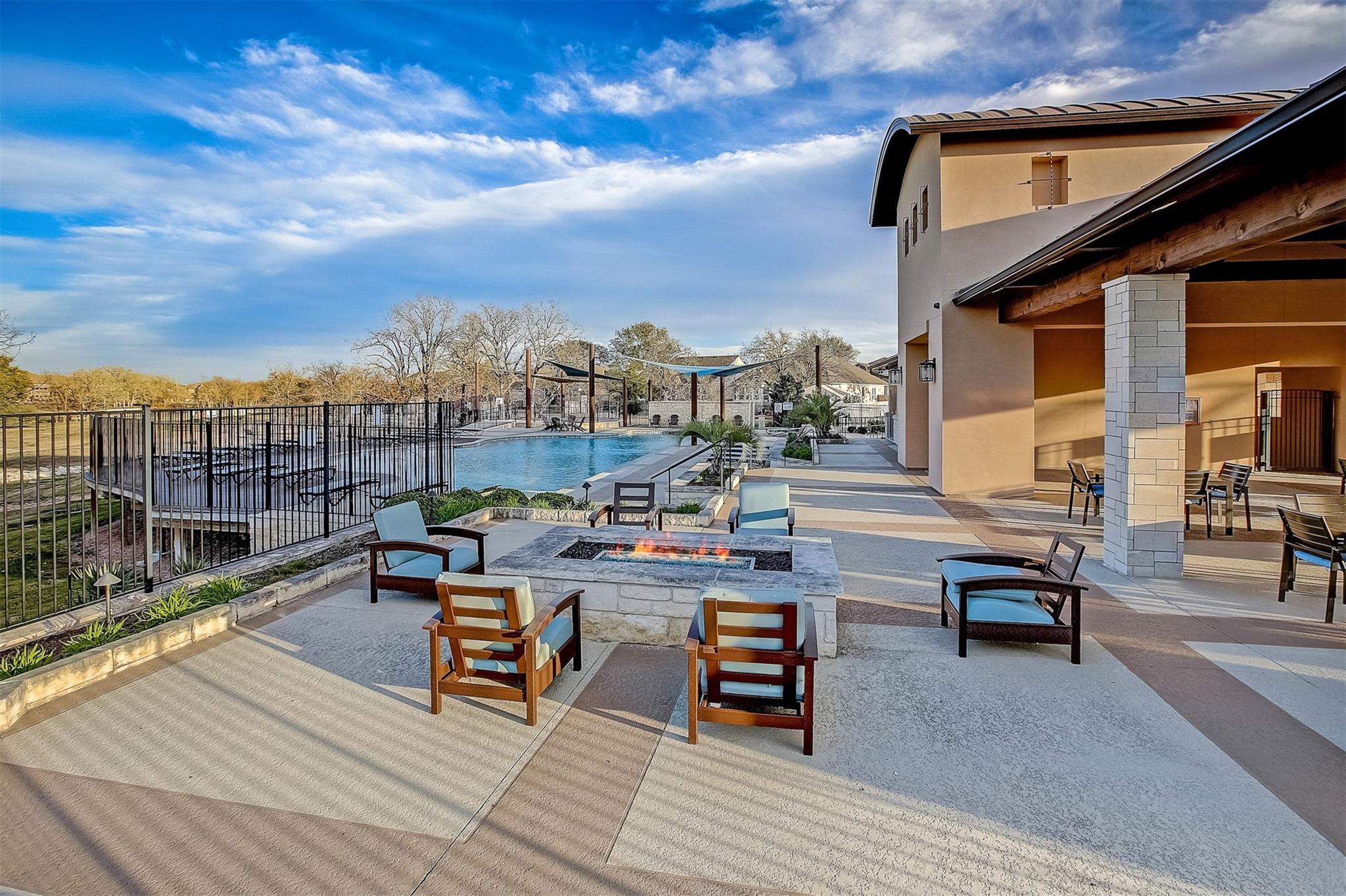 100 Vickers St, Georgetown, TX 78628