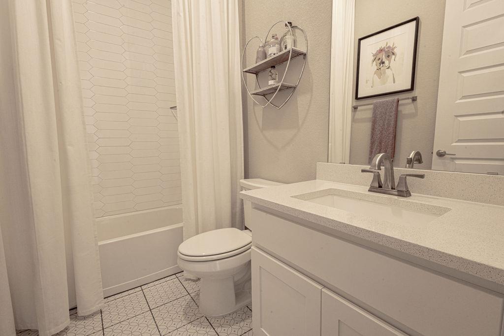 217 Northcrest Dr, Liberty Hill, TX 78642