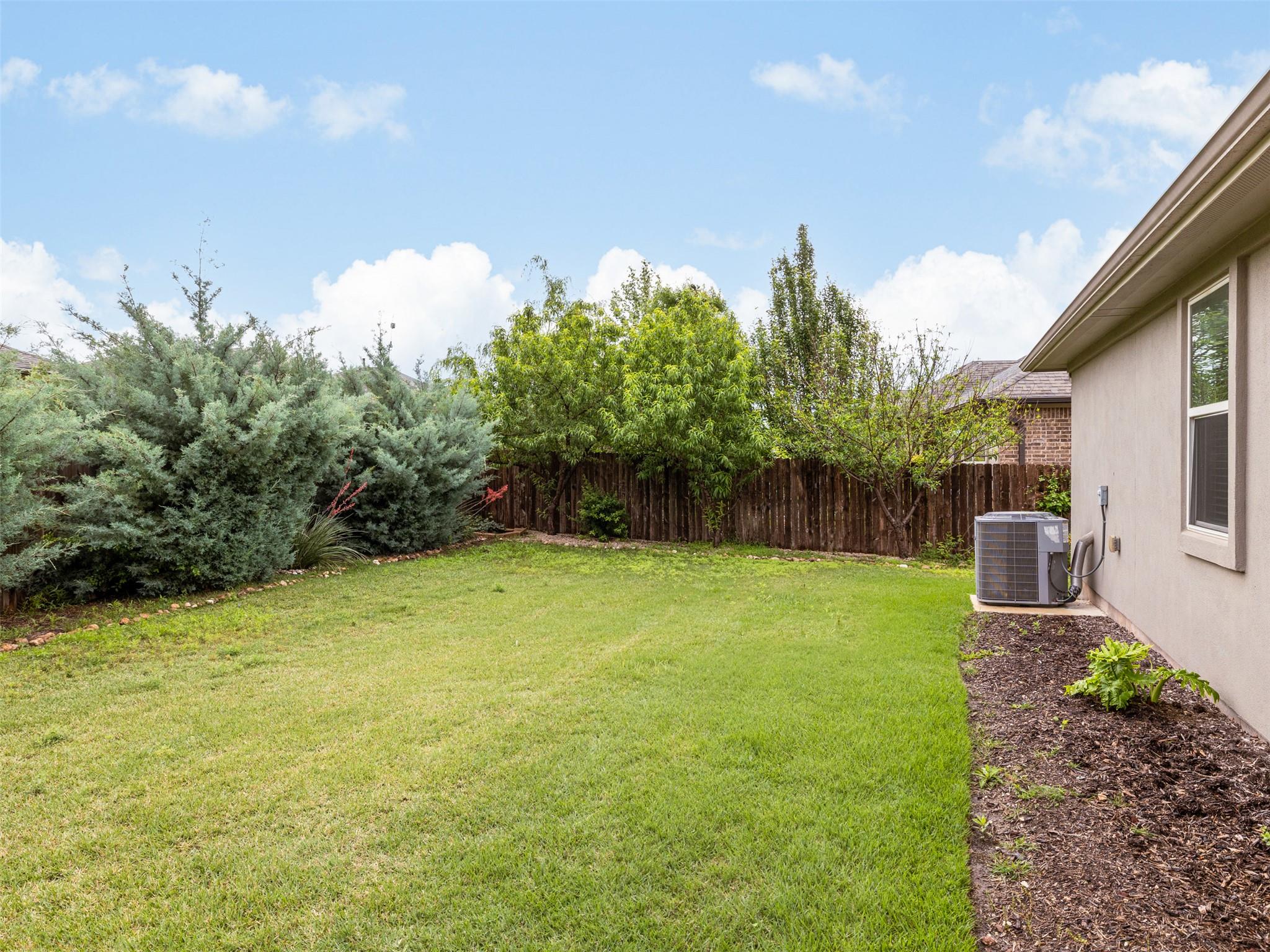 4229 Deer Lake Ln, Georgetown, TX 78628