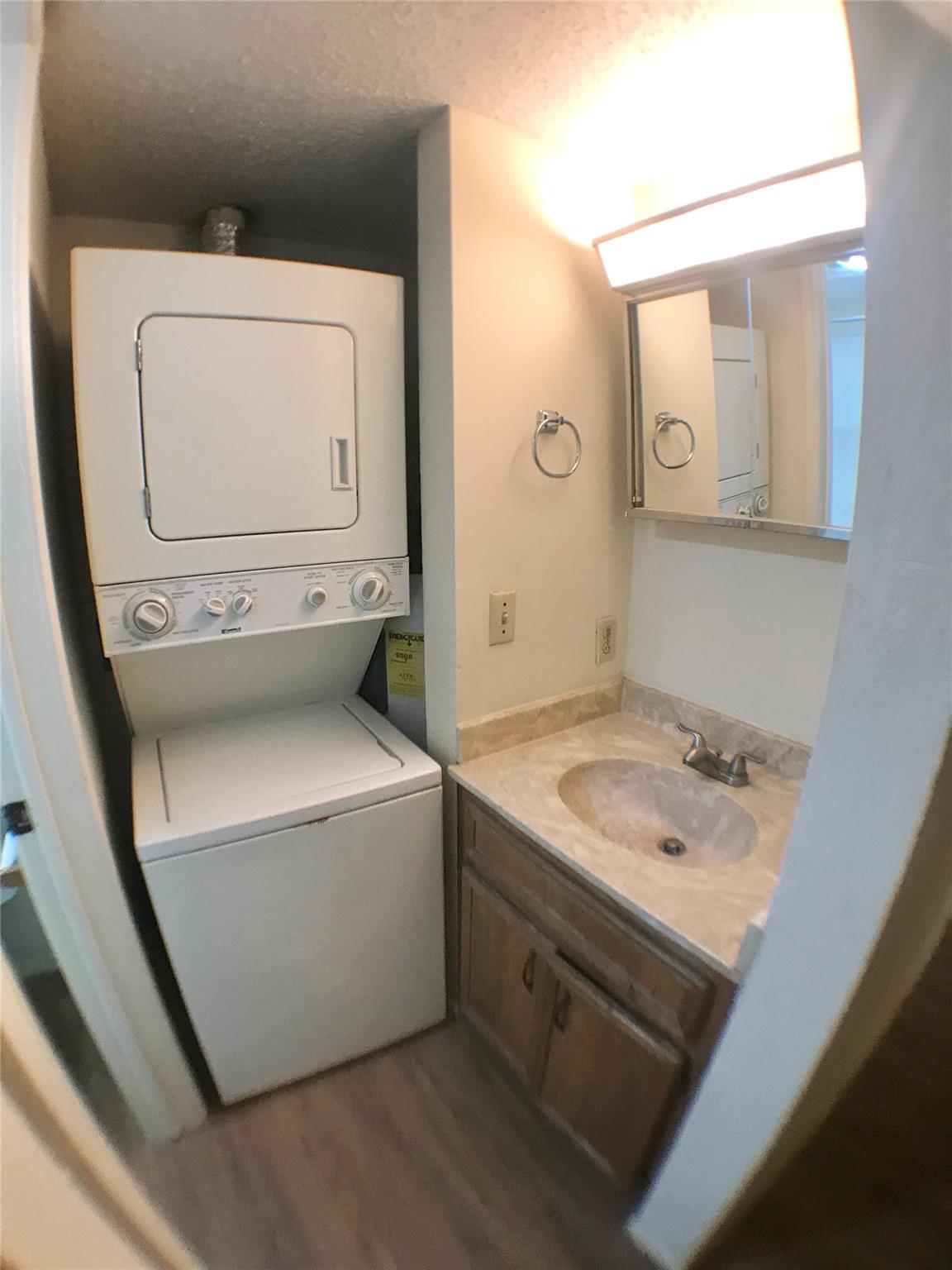 4409 Guadalupe St # 1, Austin, TX 78751