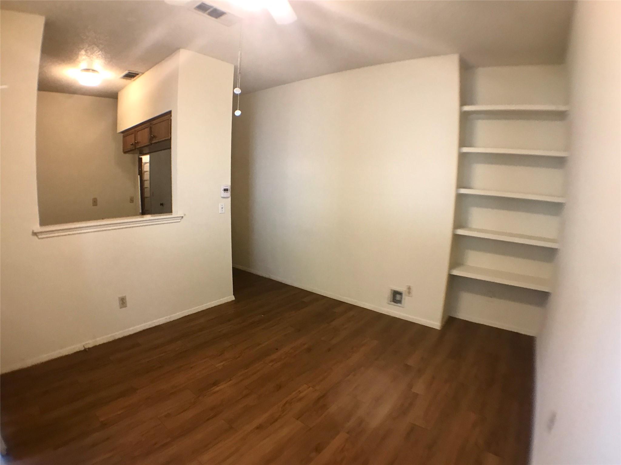 4409 Guadalupe St # 1, Austin, TX 78751