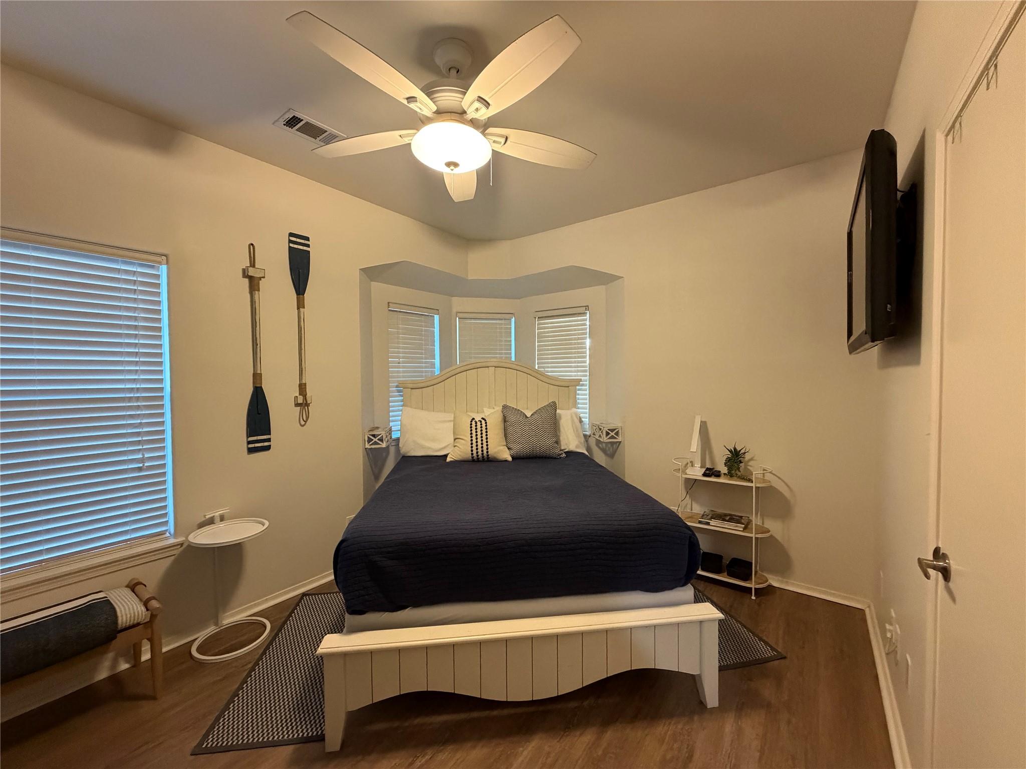 205 Woodridge, Canyon Lake, TX 78133