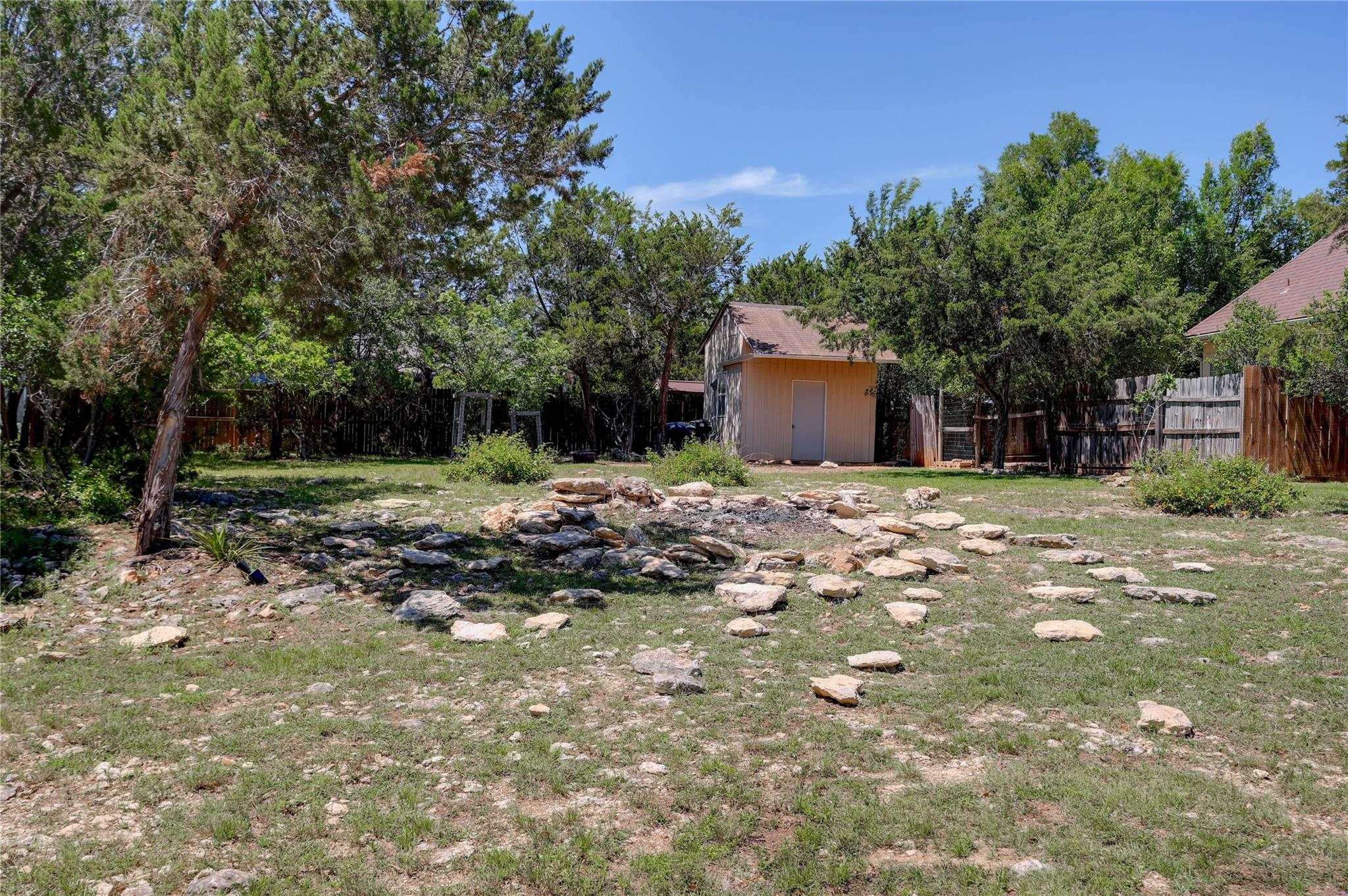 70 Crazy Cross Rd, Wimberley, TX 78676