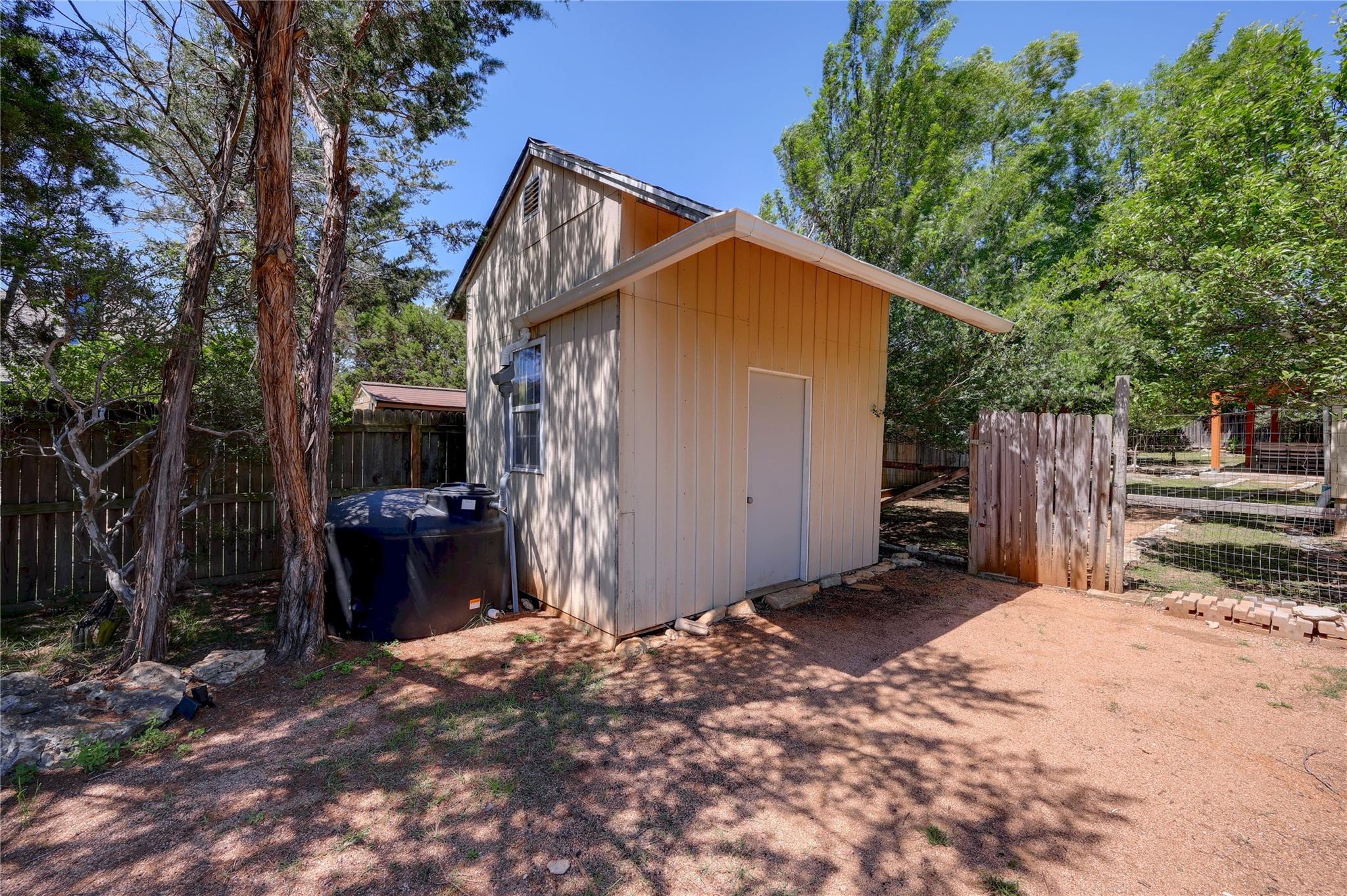 70 Crazy Cross Rd, Wimberley, TX 78676