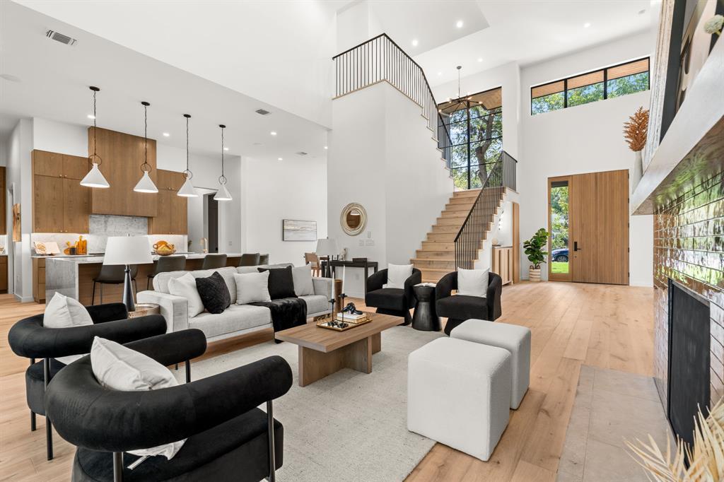 5908 Bull Creek Rd, Austin, TX 78757