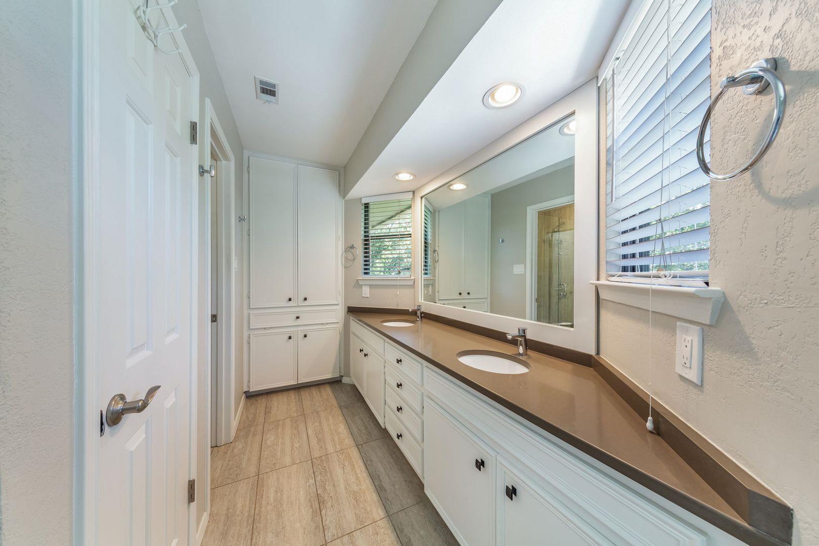 4404 Travis Country Cir # C3, Austin, TX 78735