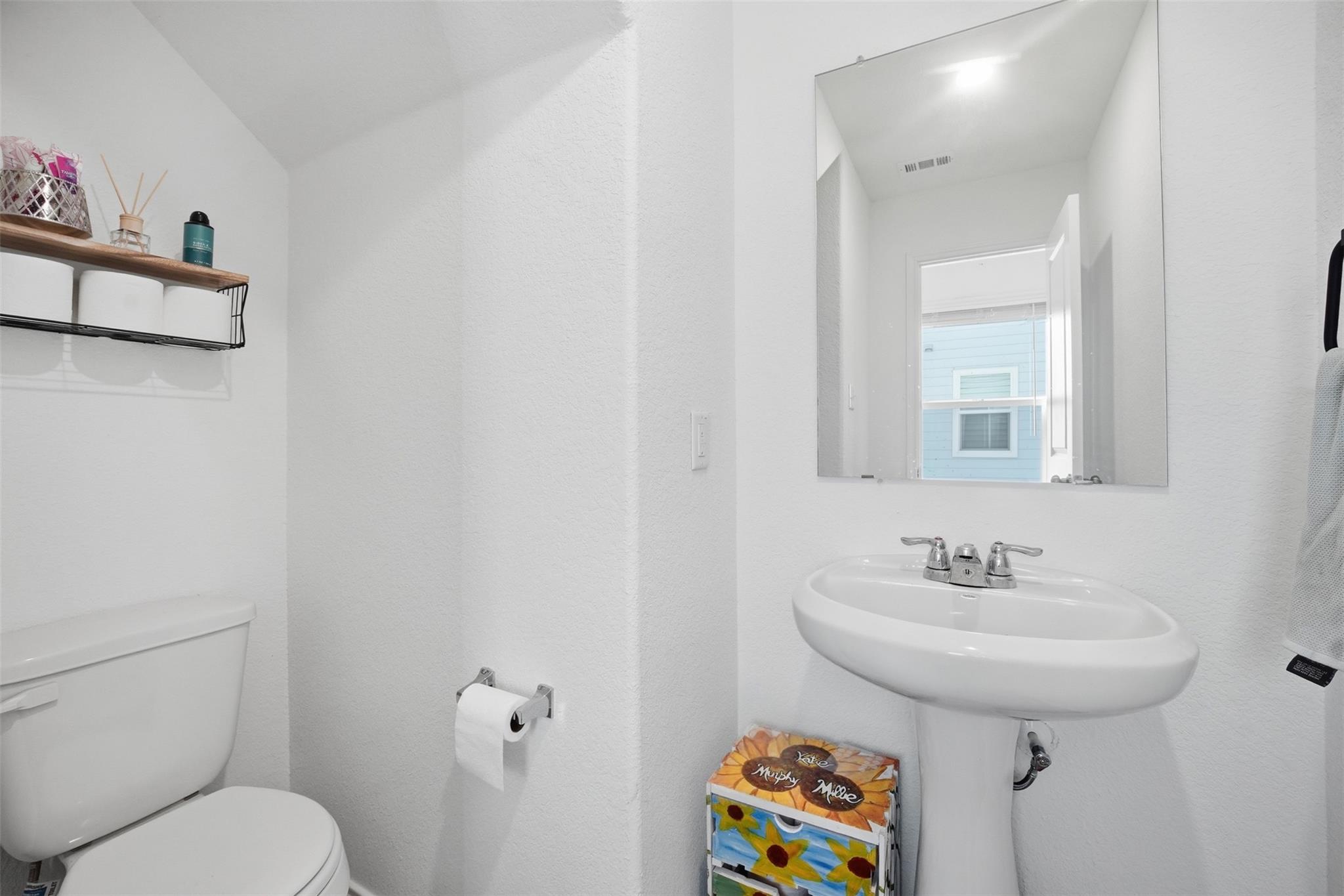 625 Marty Allen Loop, Jarrell, TX 76537