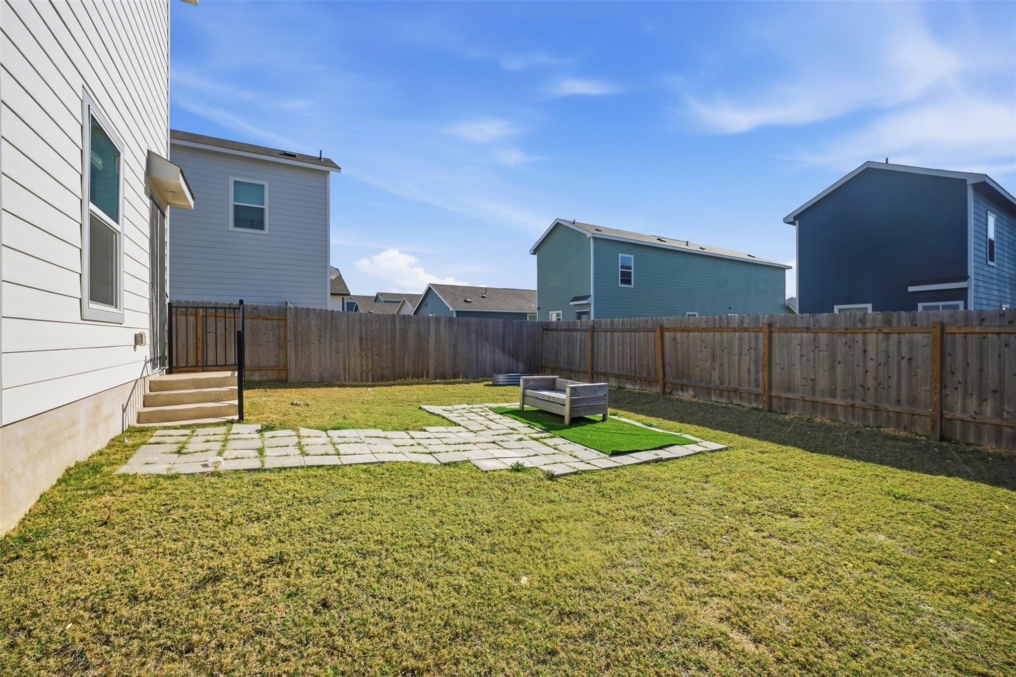 625 Marty Allen Loop, Jarrell, TX 76537