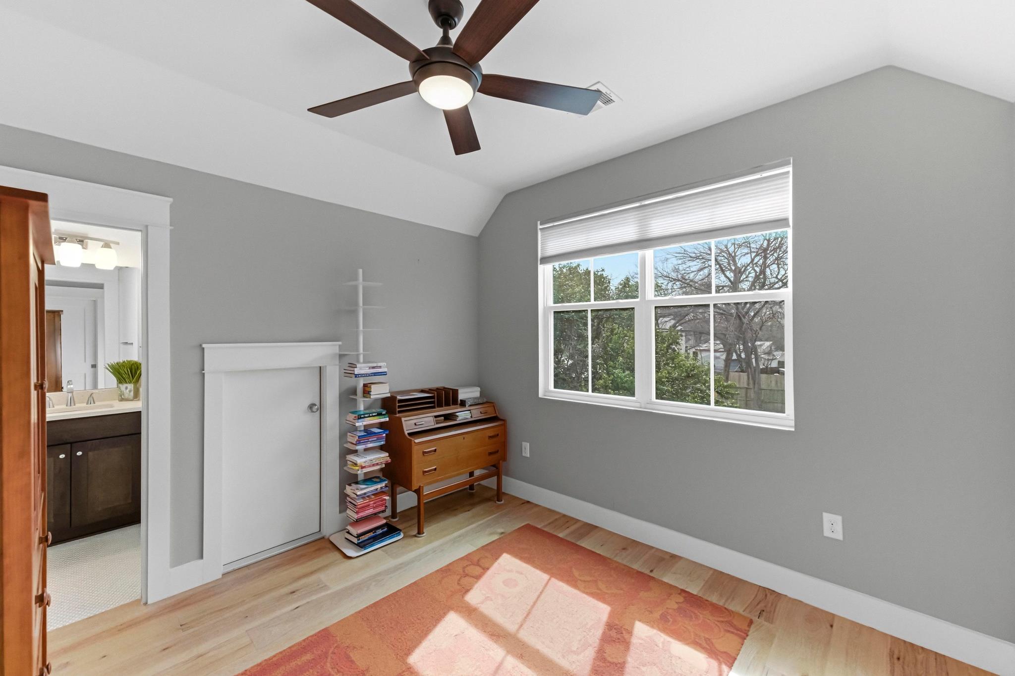 1801 Pequeno St, Austin, TX 78757